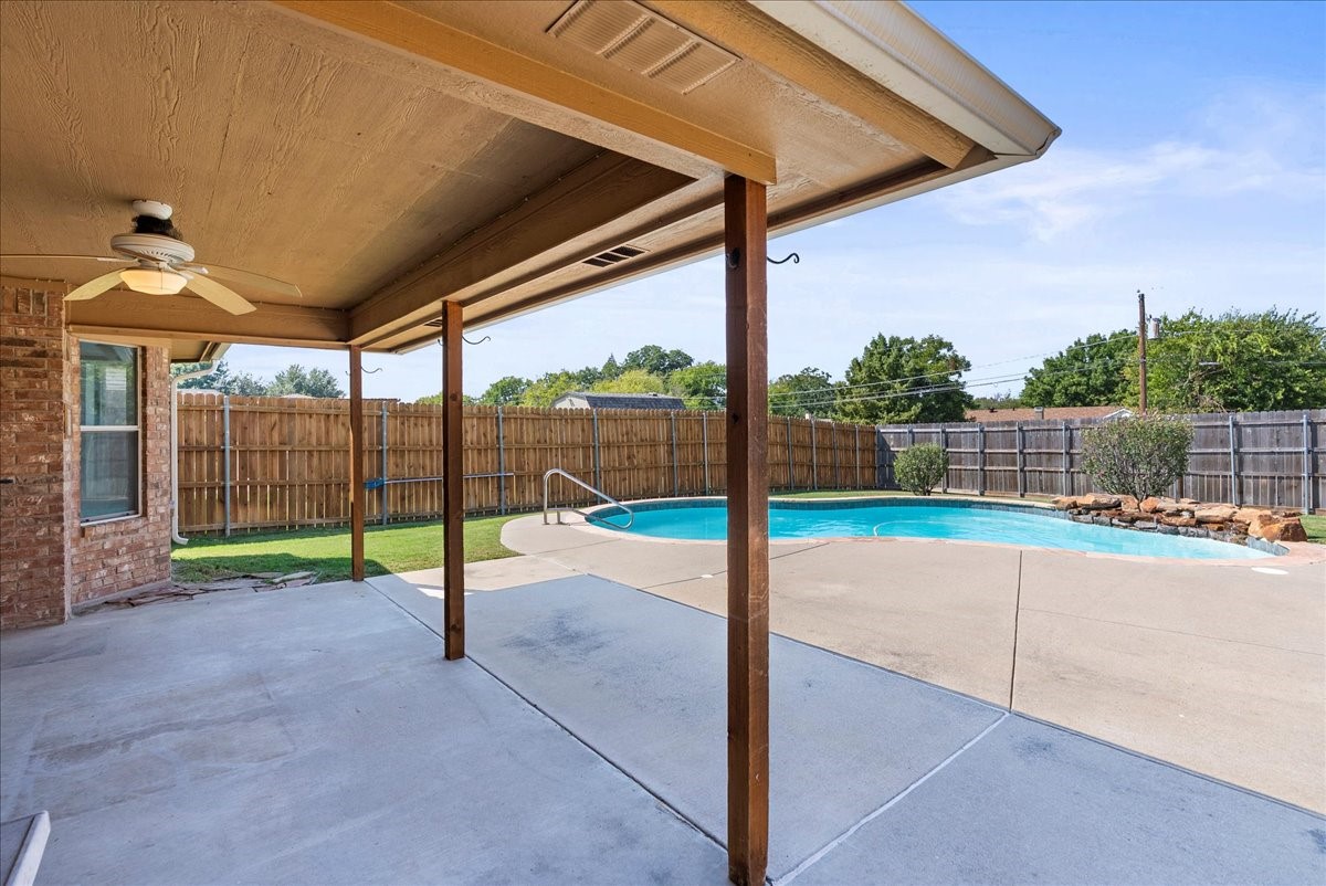 6825 Cheatham Drive