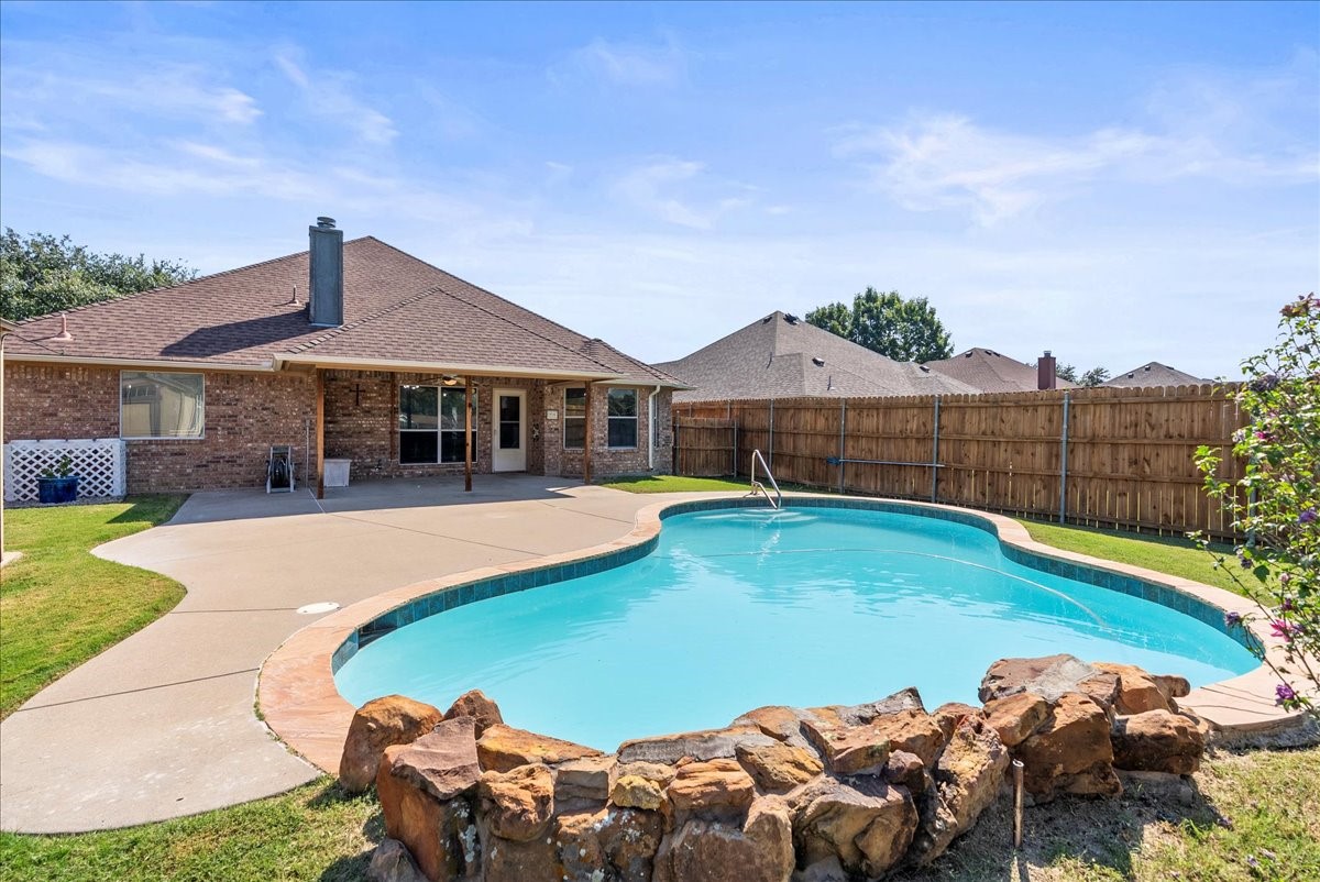 6825 Cheatham Drive