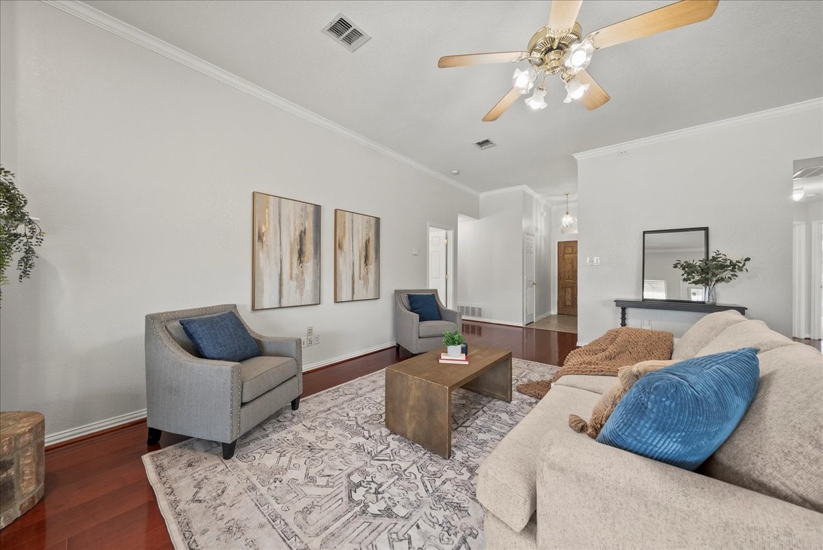 6825 Cheatham Drive