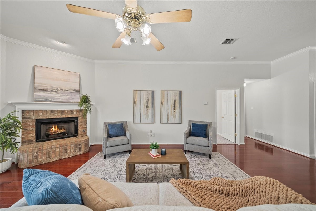 6825 Cheatham Drive