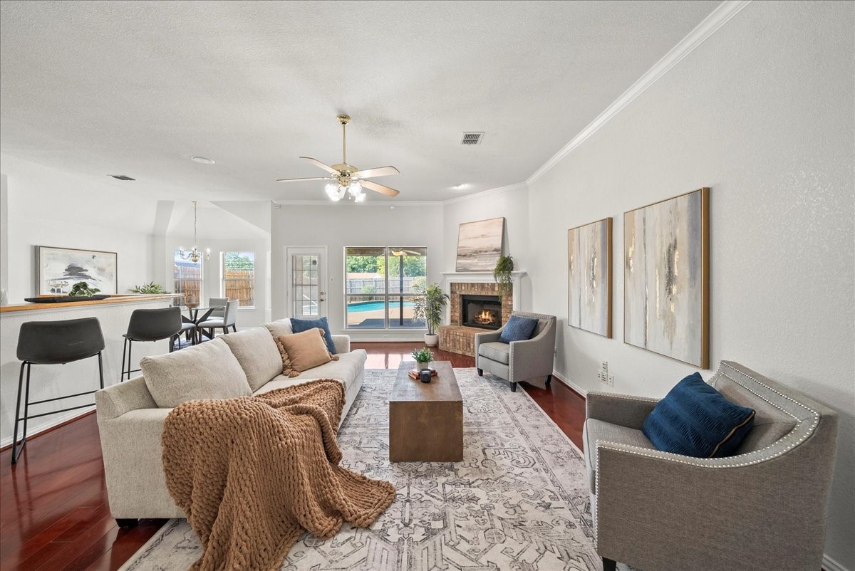 6825 Cheatham Drive