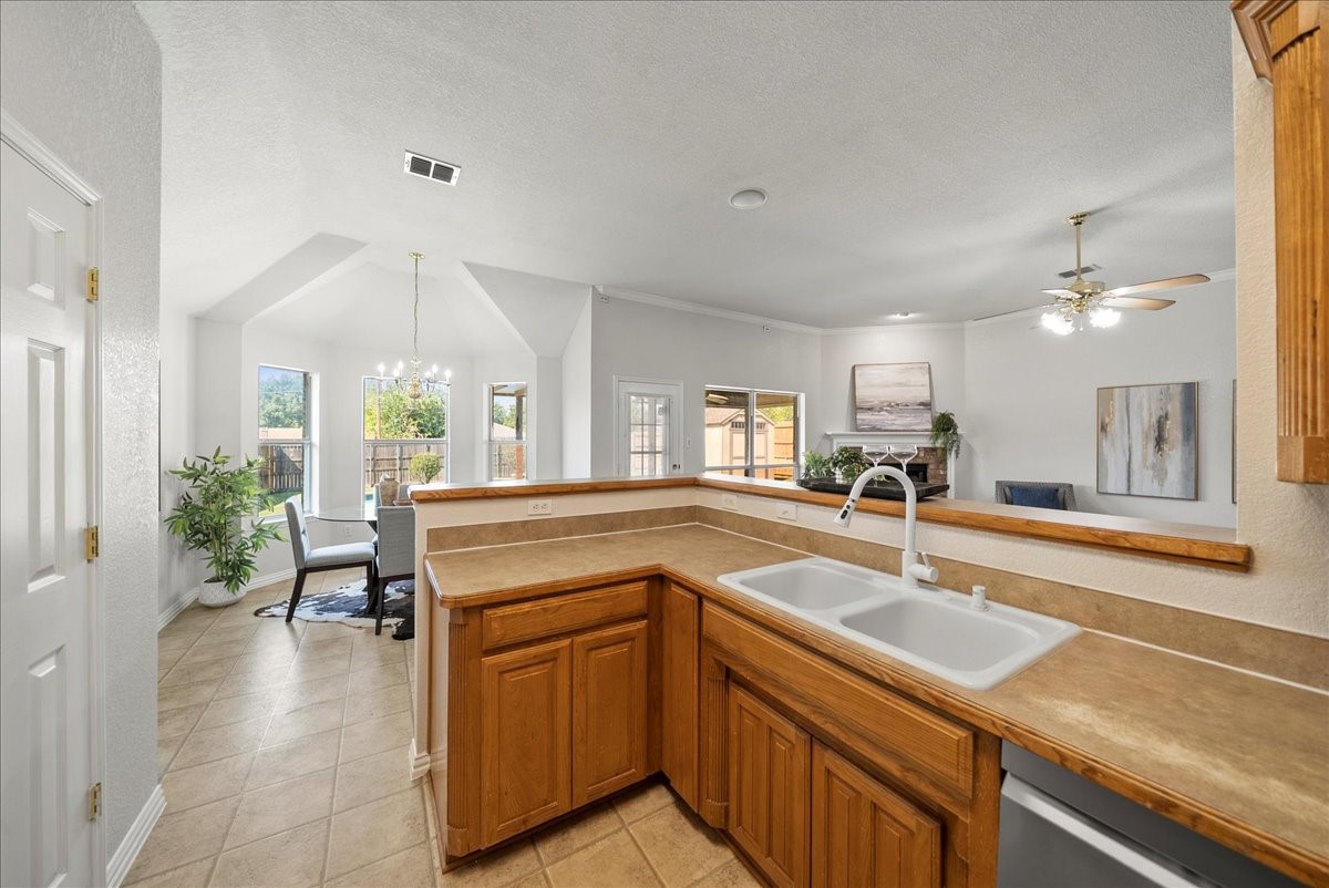 6825 Cheatham Drive
