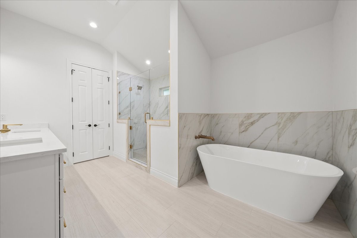 3801 Berry Hill Court