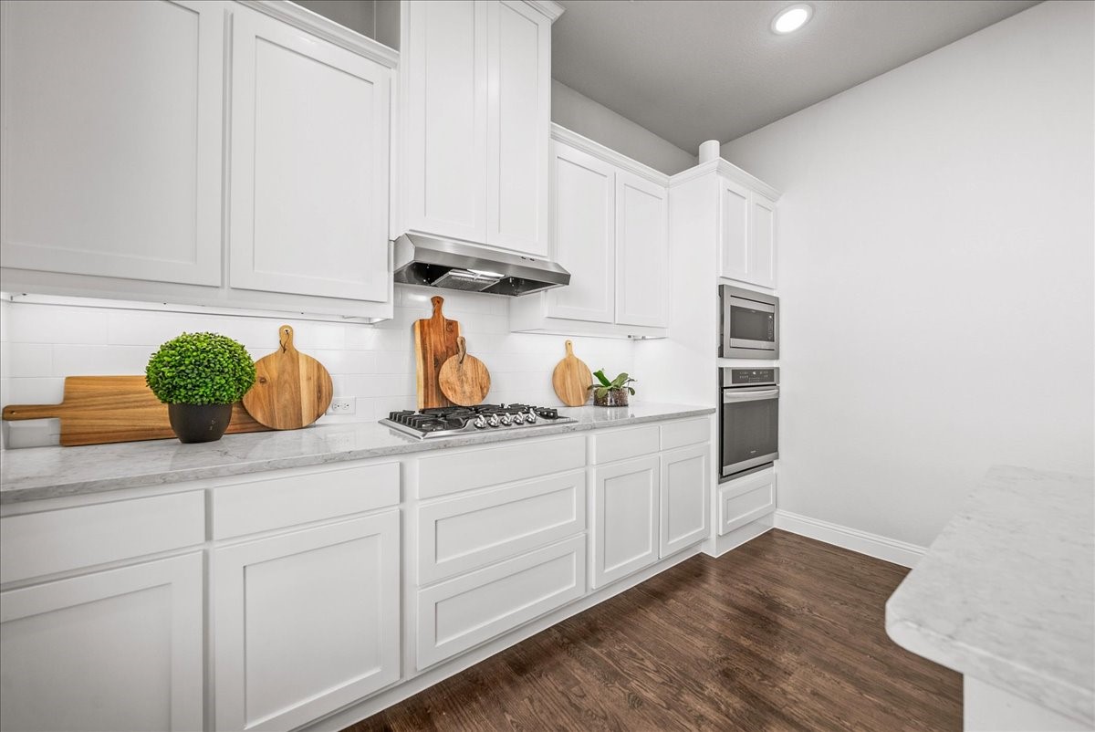 911 Park Vista Drive