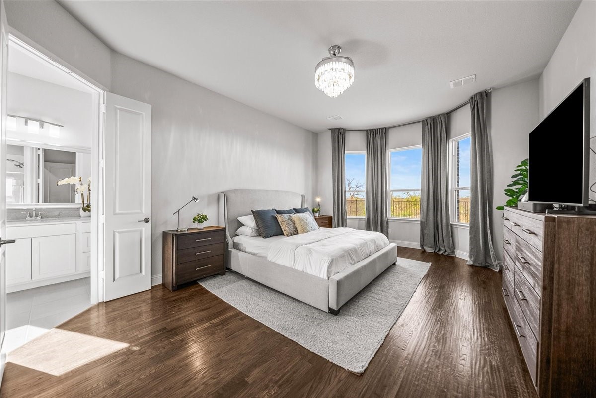 911 Park Vista Drive