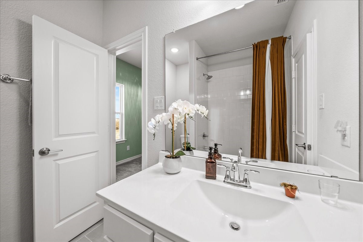 911 Park Vista Drive