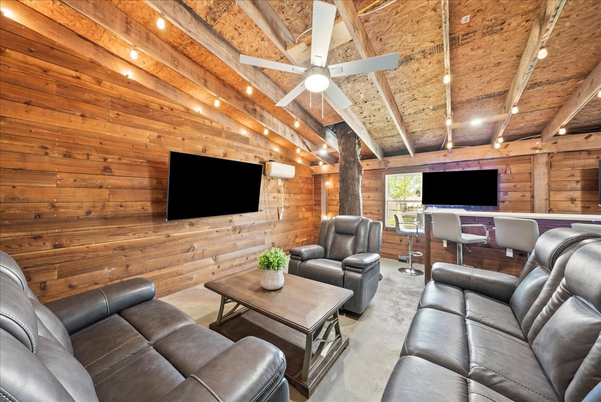 723 Keessee Drive