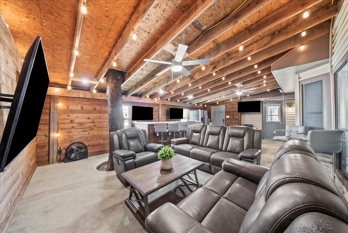 723 Keessee Drive