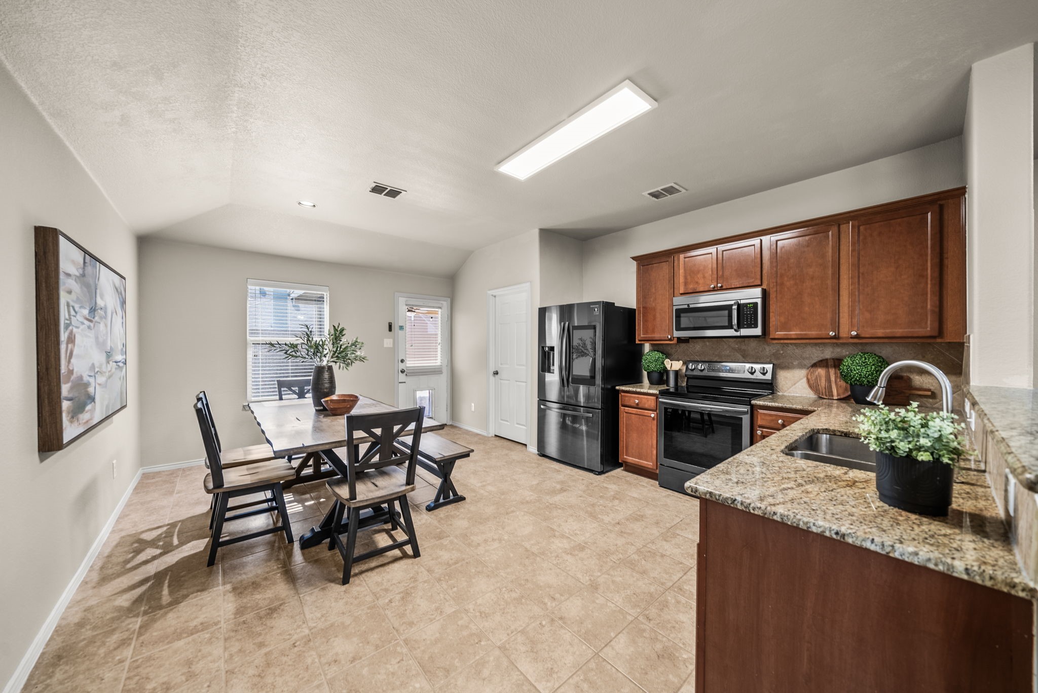 4812 Pacific Way