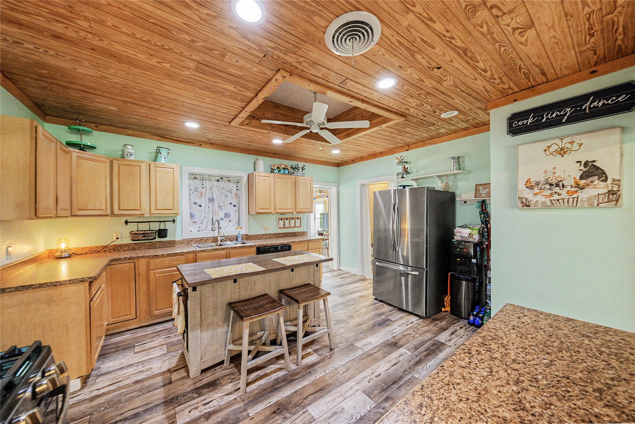 2313 Hickory Creek Road
