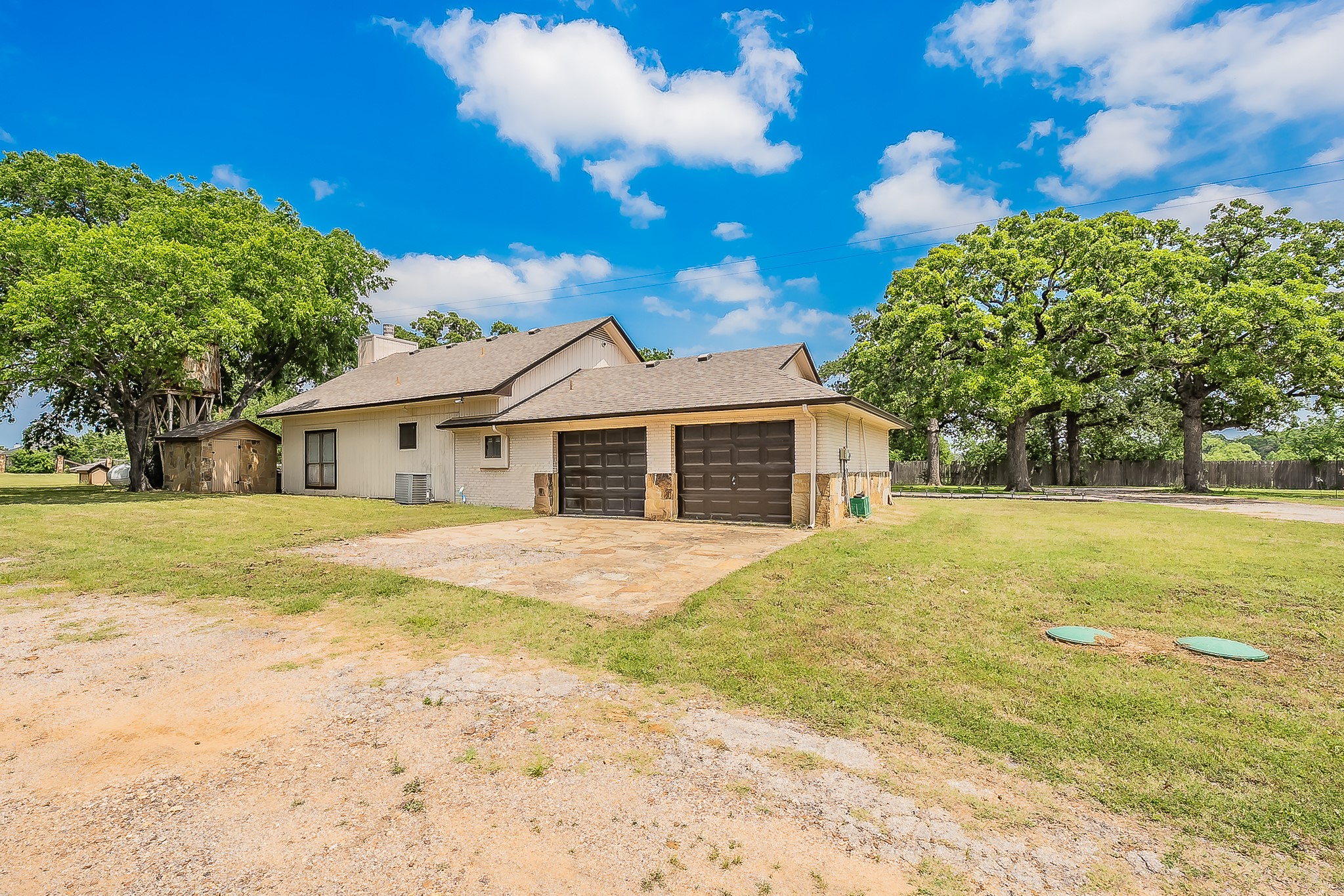 2313 Hickory Creek Road