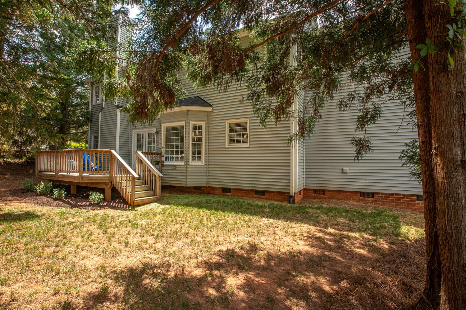 503 Cricketfield Lane