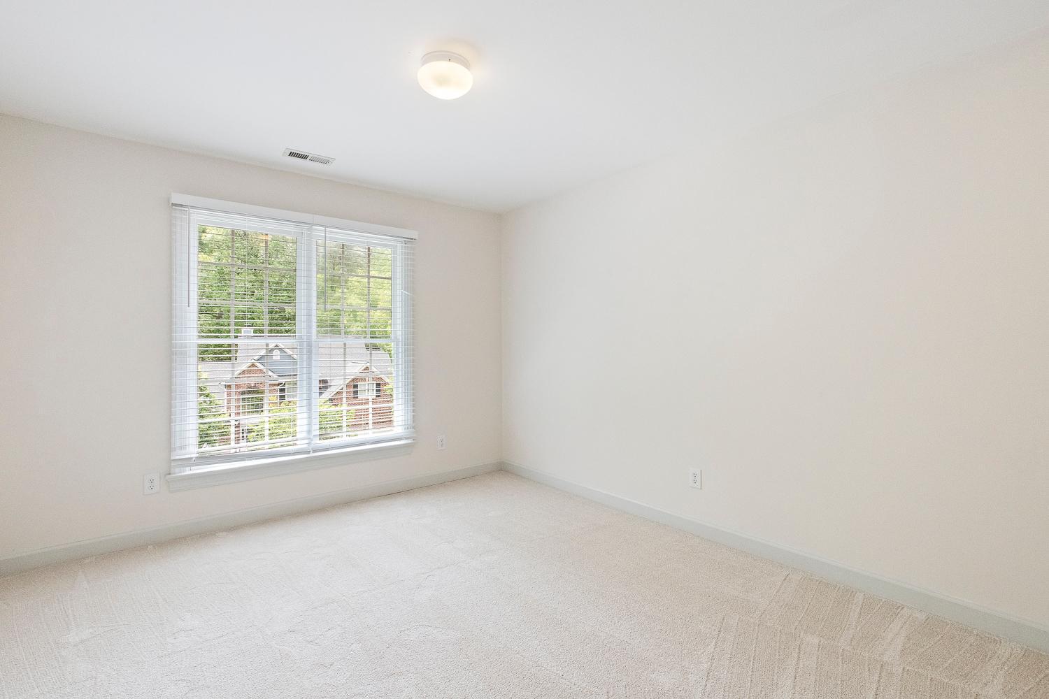 503 Cricketfield Lane