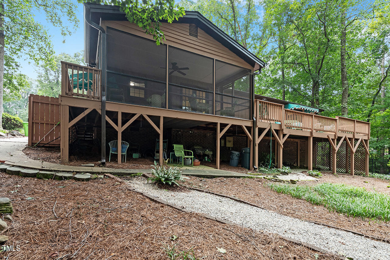 8209 Clear Brook Drive