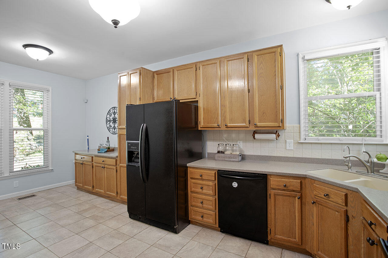 1402 Princess Anne Road