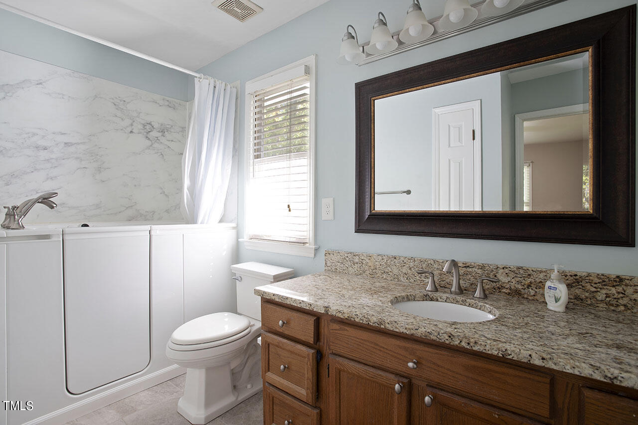 1402 Princess Anne Road