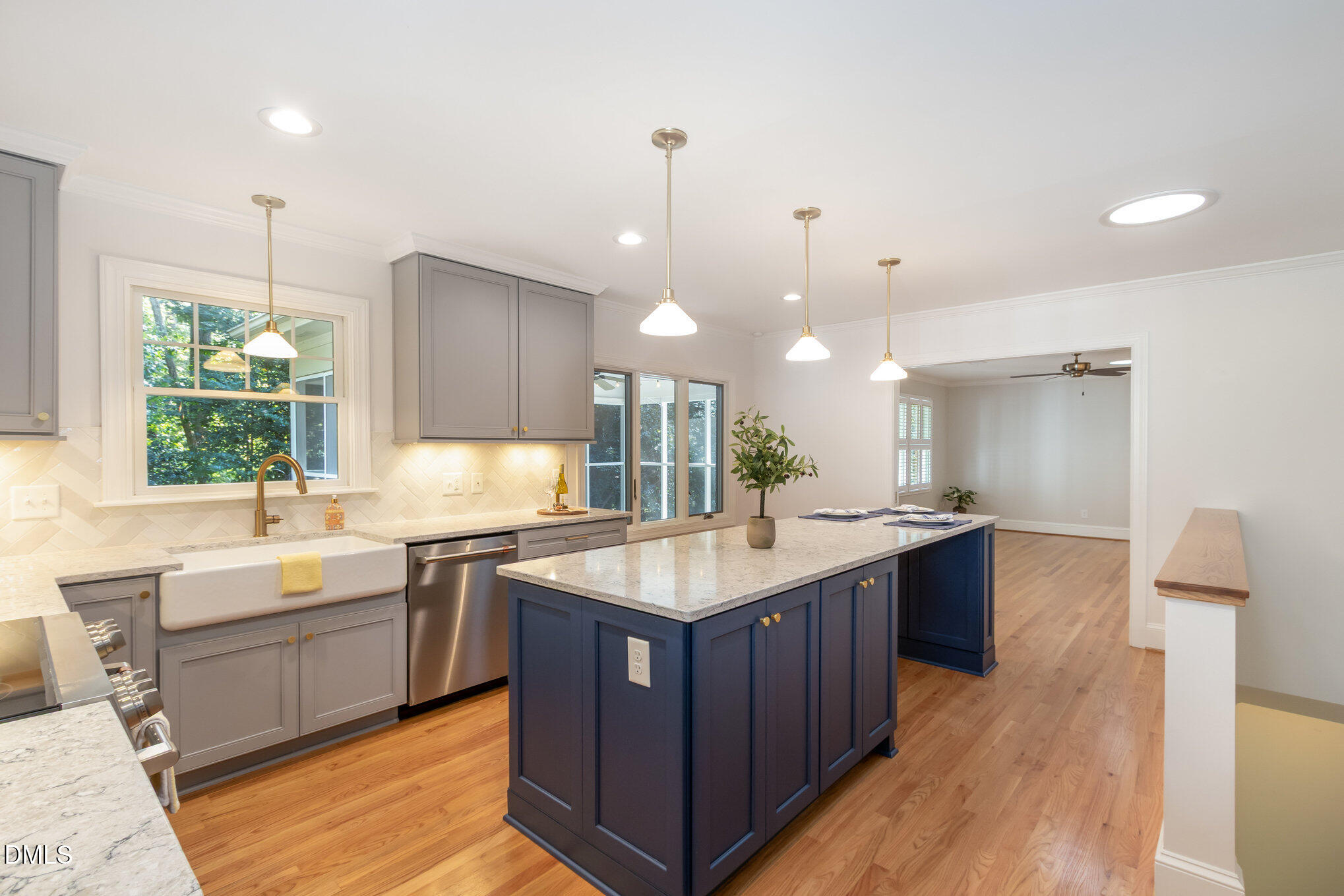1115 Bayfield Drive