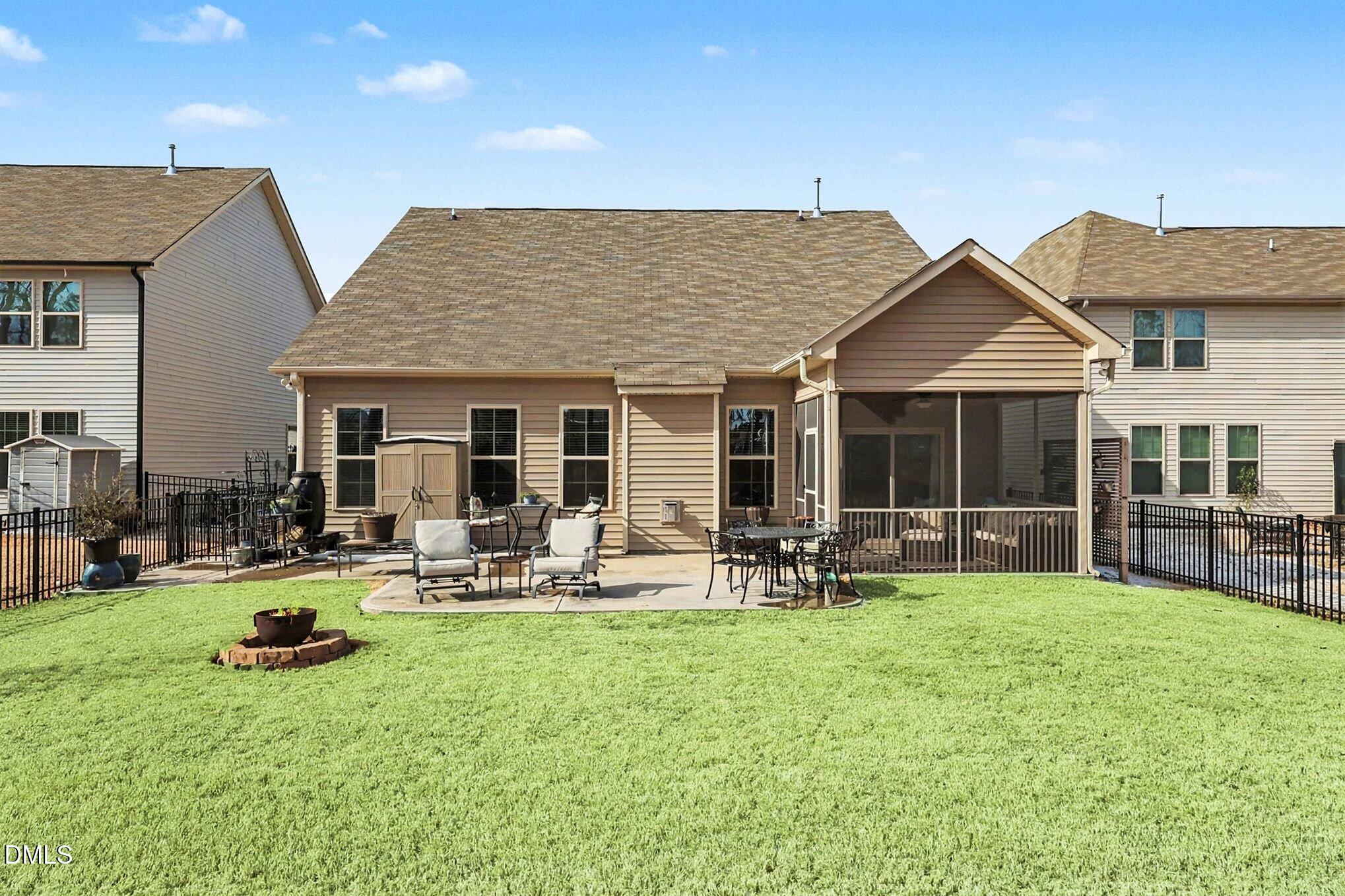 3232 Lacewing Drive