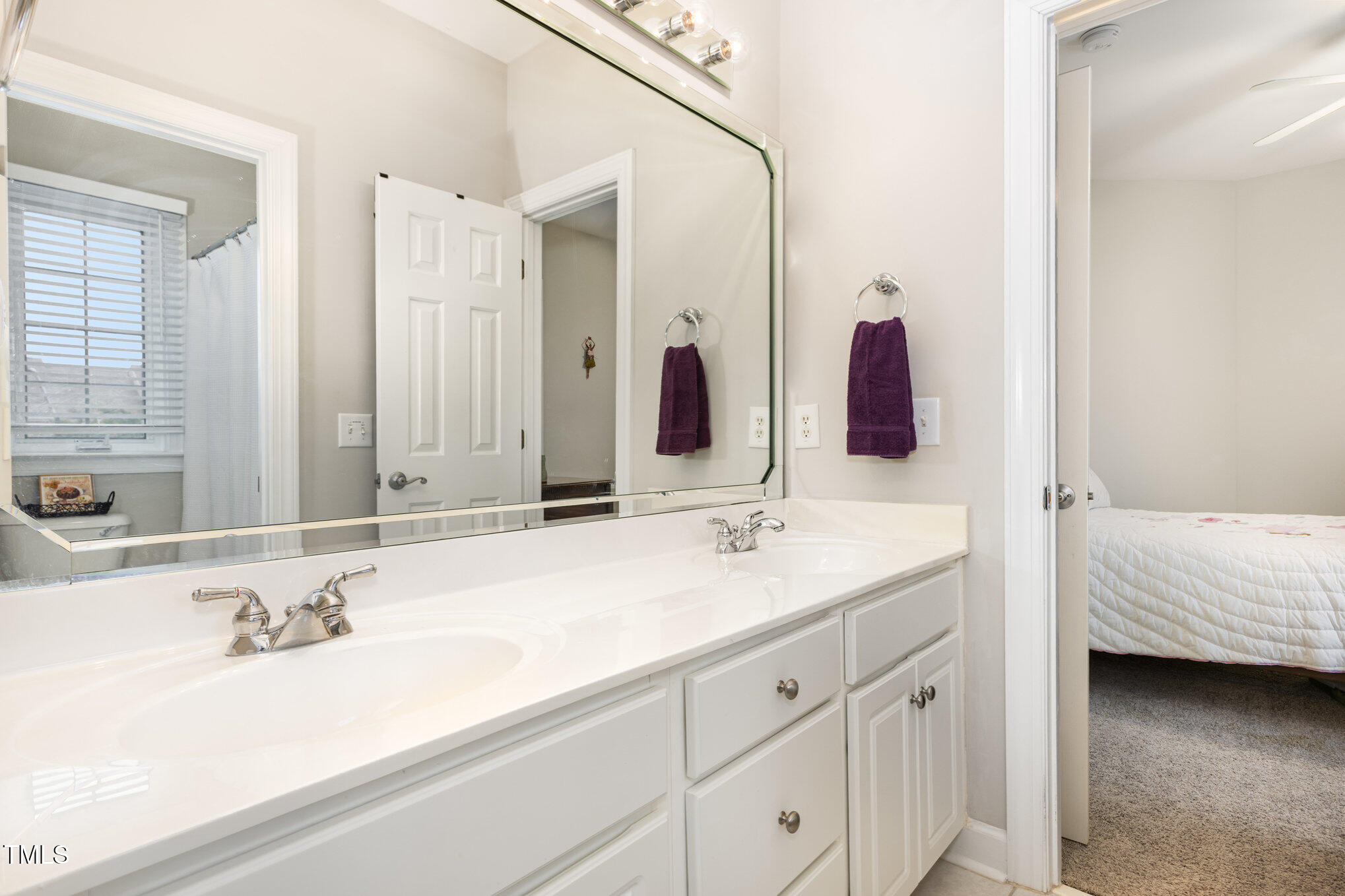 2306 Carriage Oaks Drive