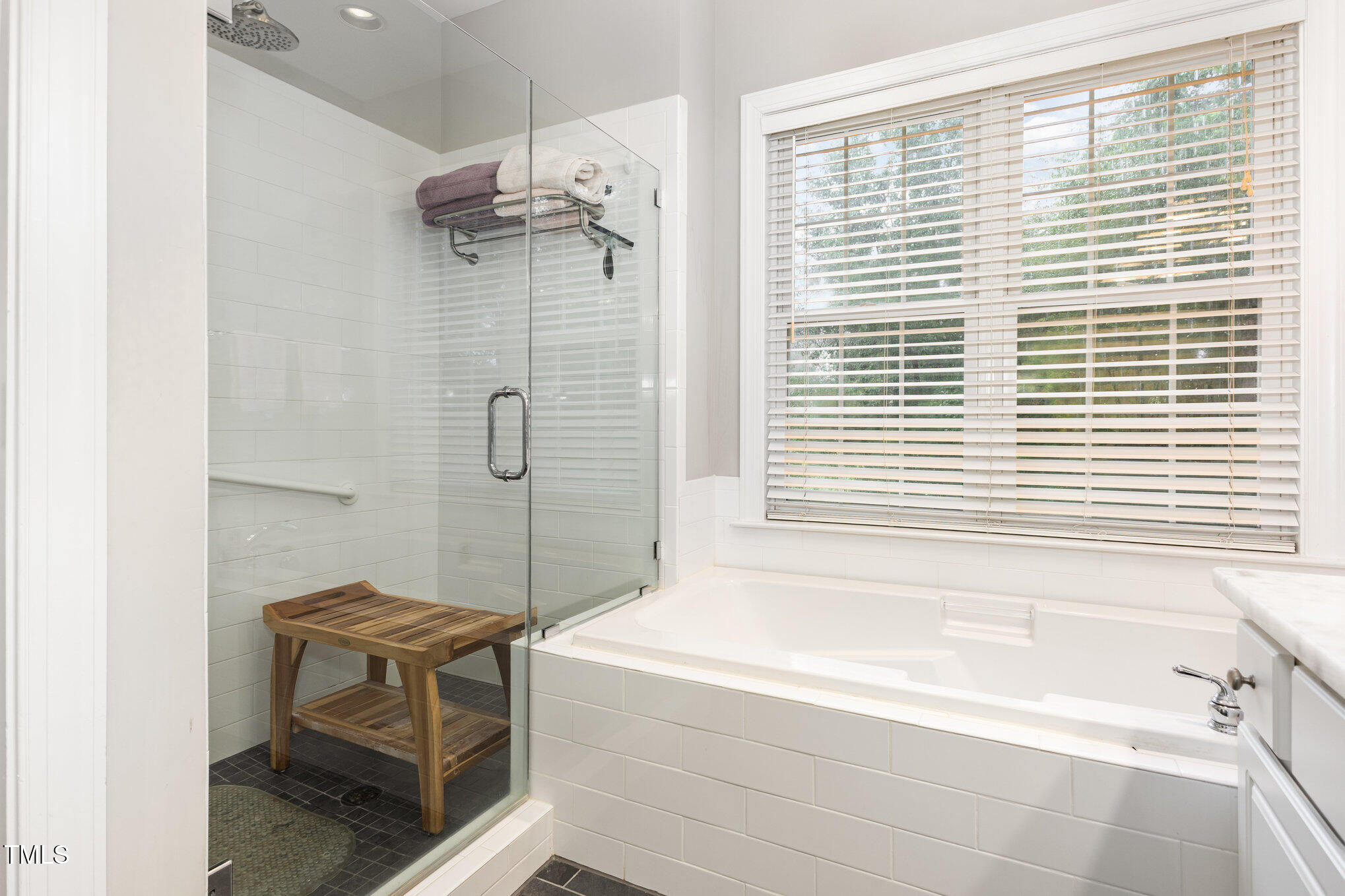 2306 Carriage Oaks Drive