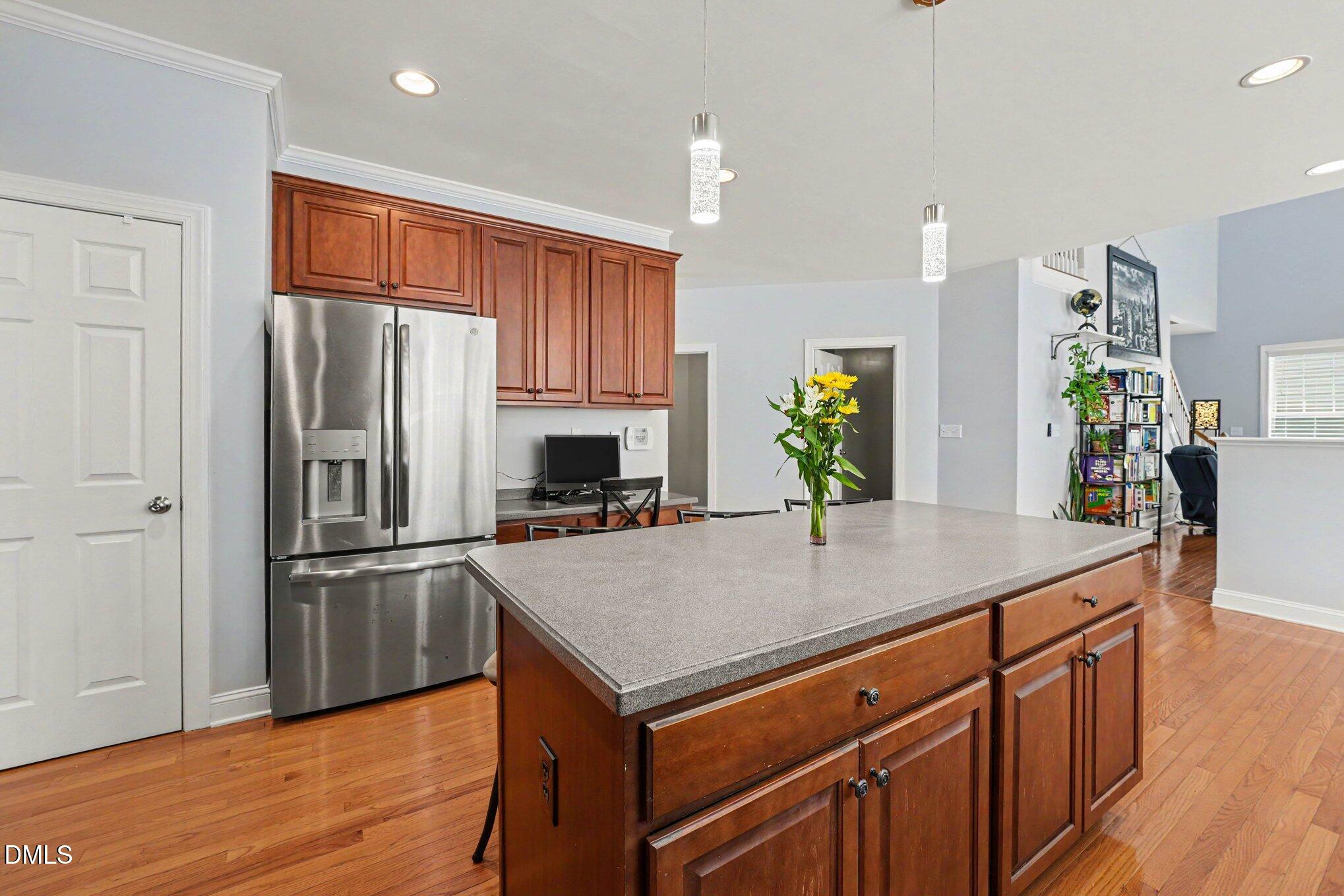 3005 Grandview Heights Lane