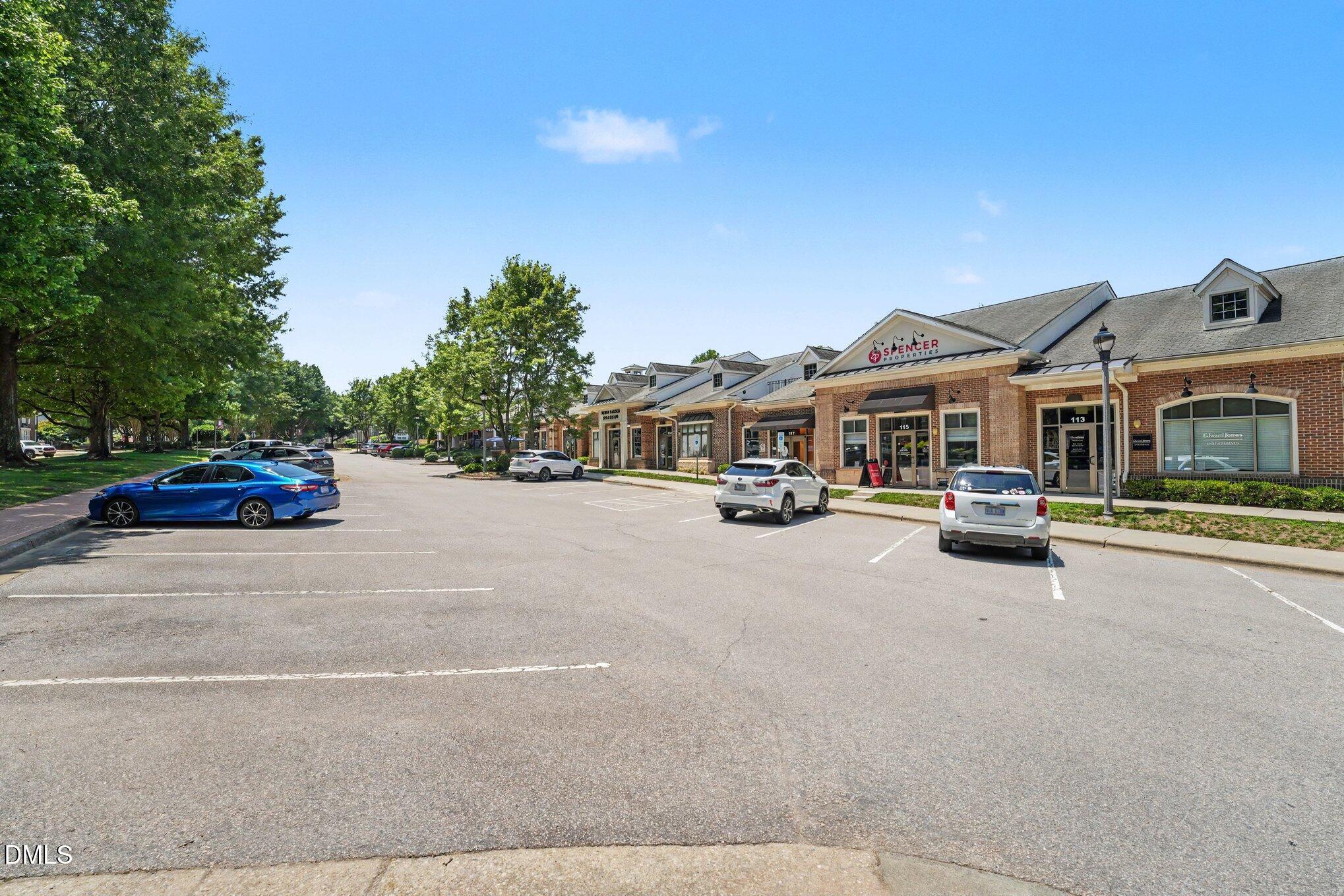 3005 Grandview Heights Lane