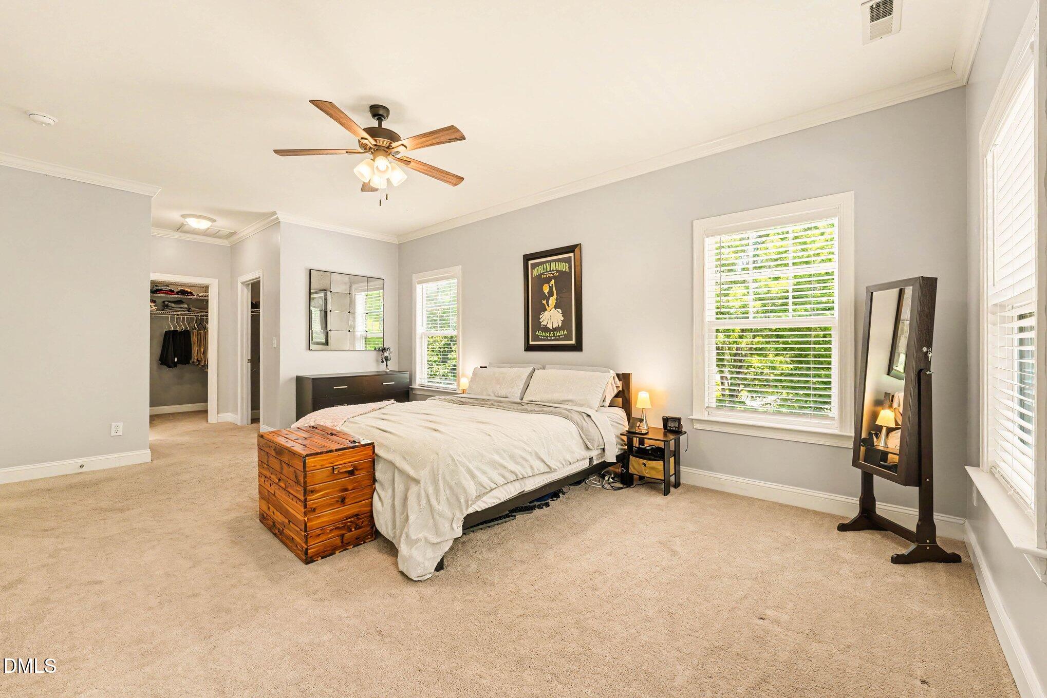 3005 Grandview Heights Lane