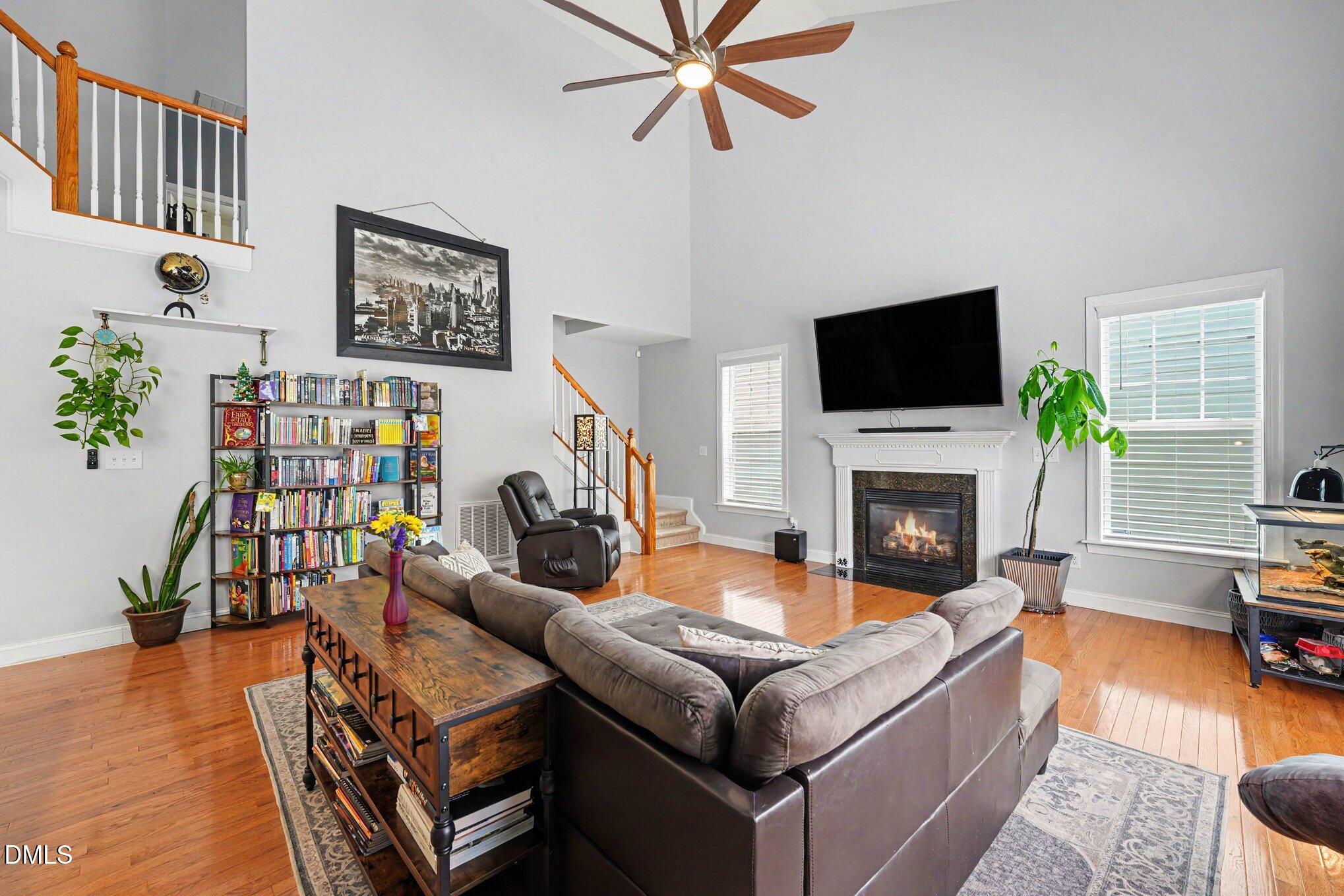 3005 Grandview Heights Lane