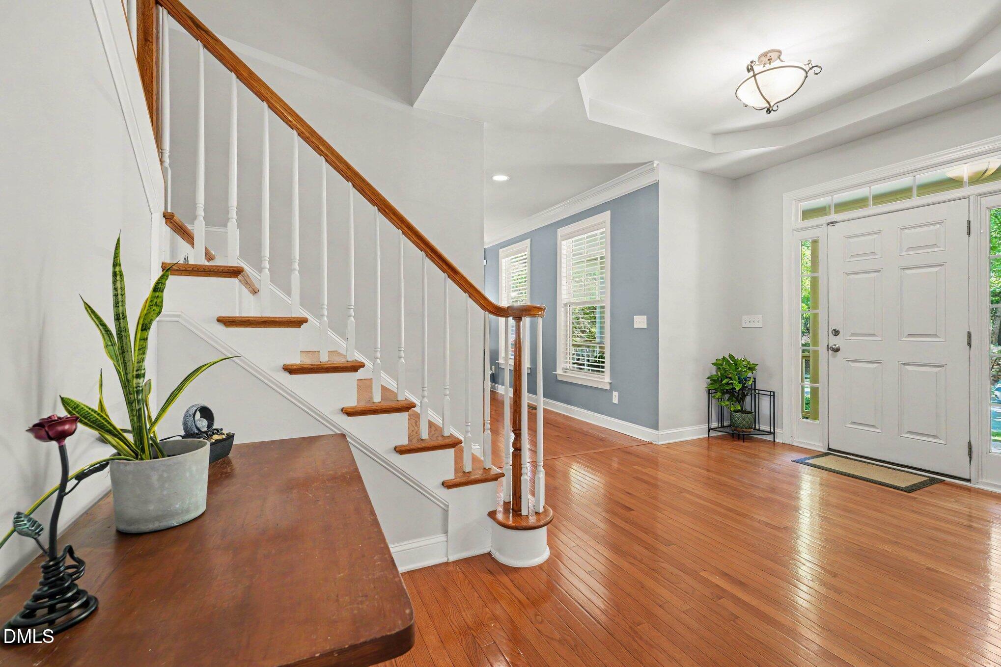 3005 Grandview Heights Lane