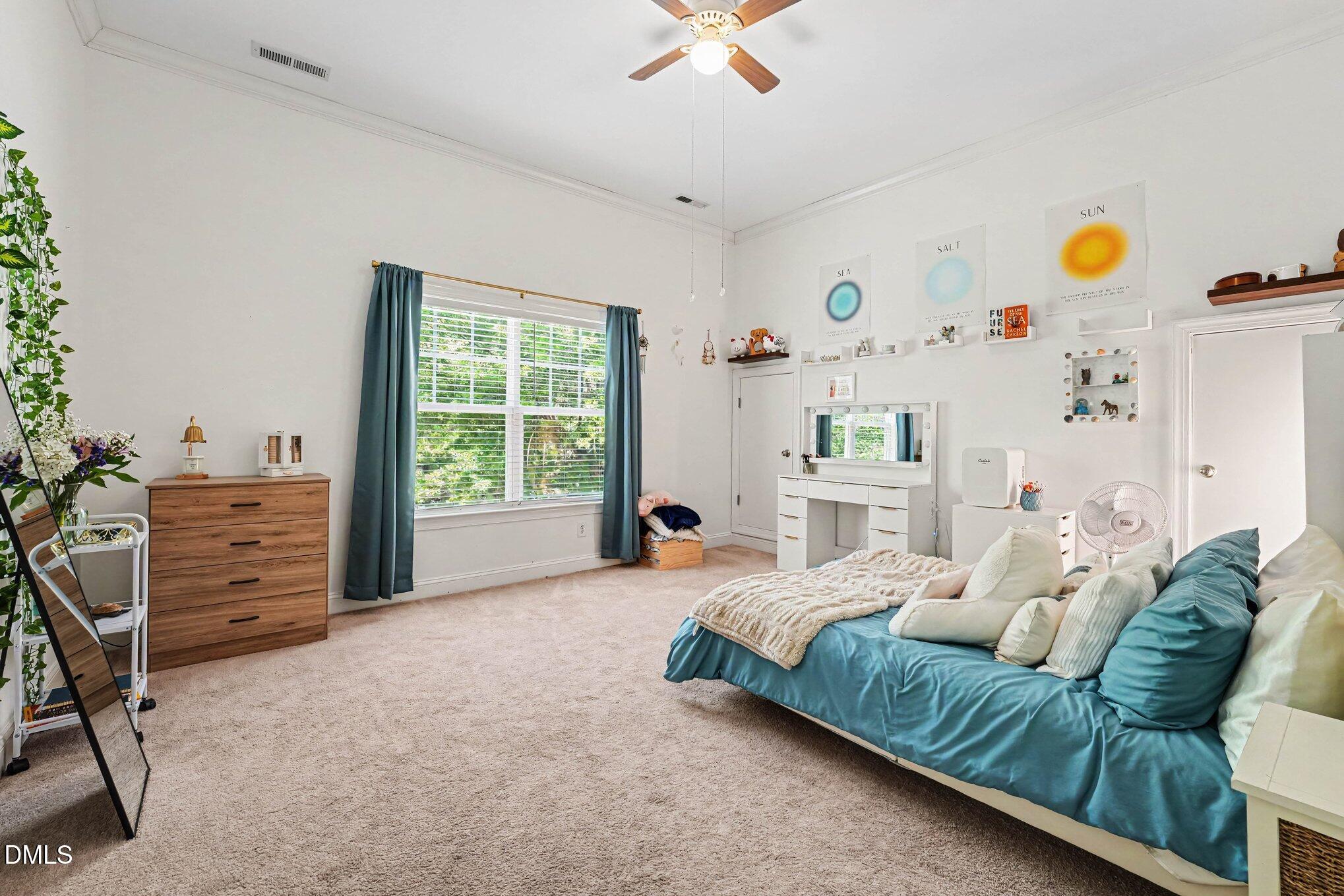 3005 Grandview Heights Lane