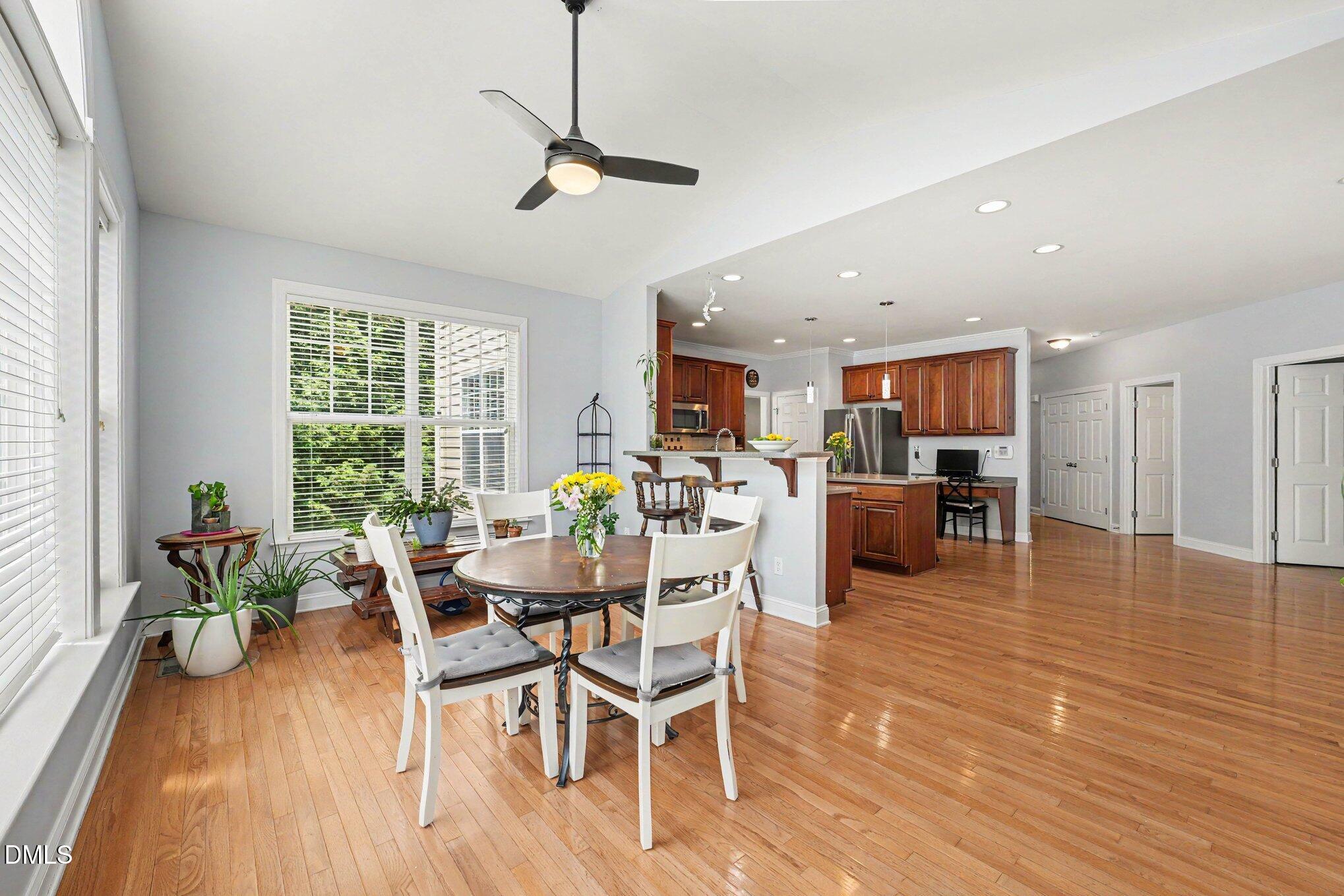 3005 Grandview Heights Lane