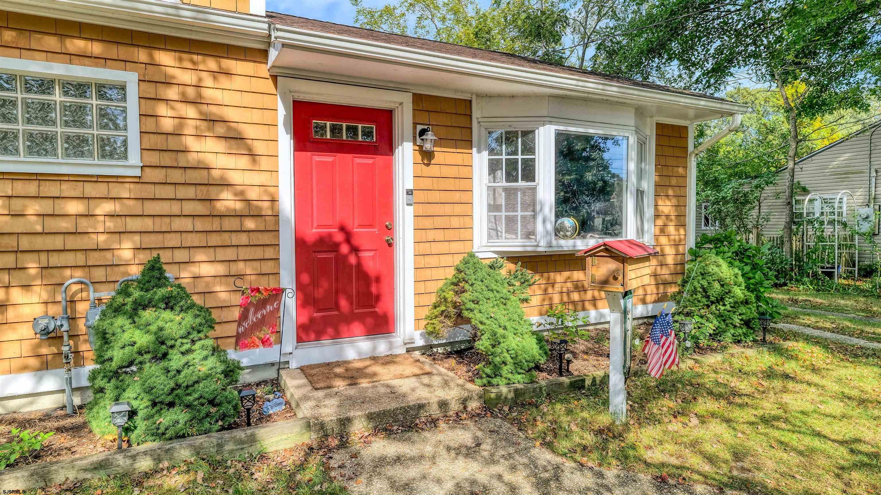 210 Haines Ave