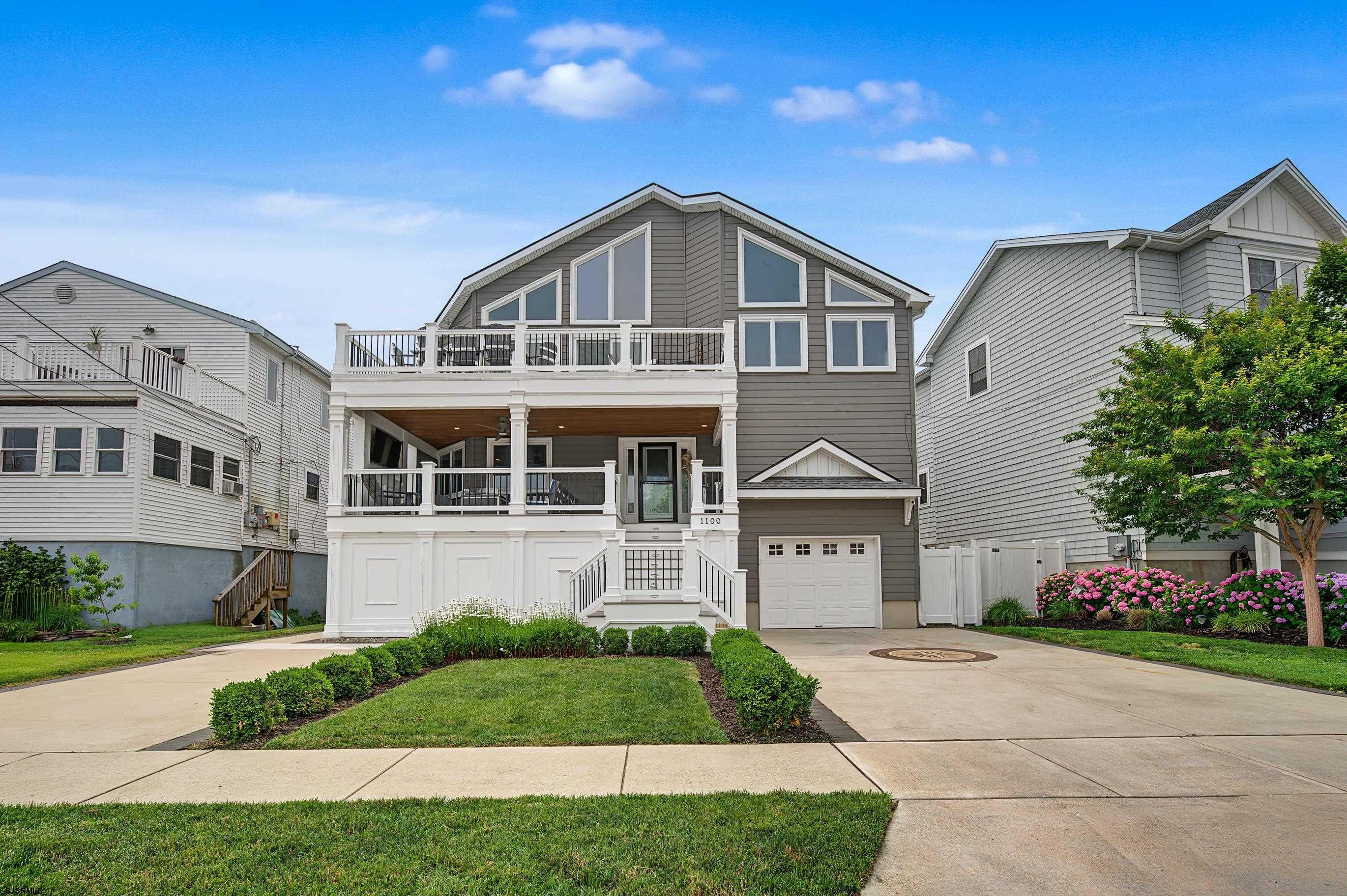 1100 Fownes Ave.