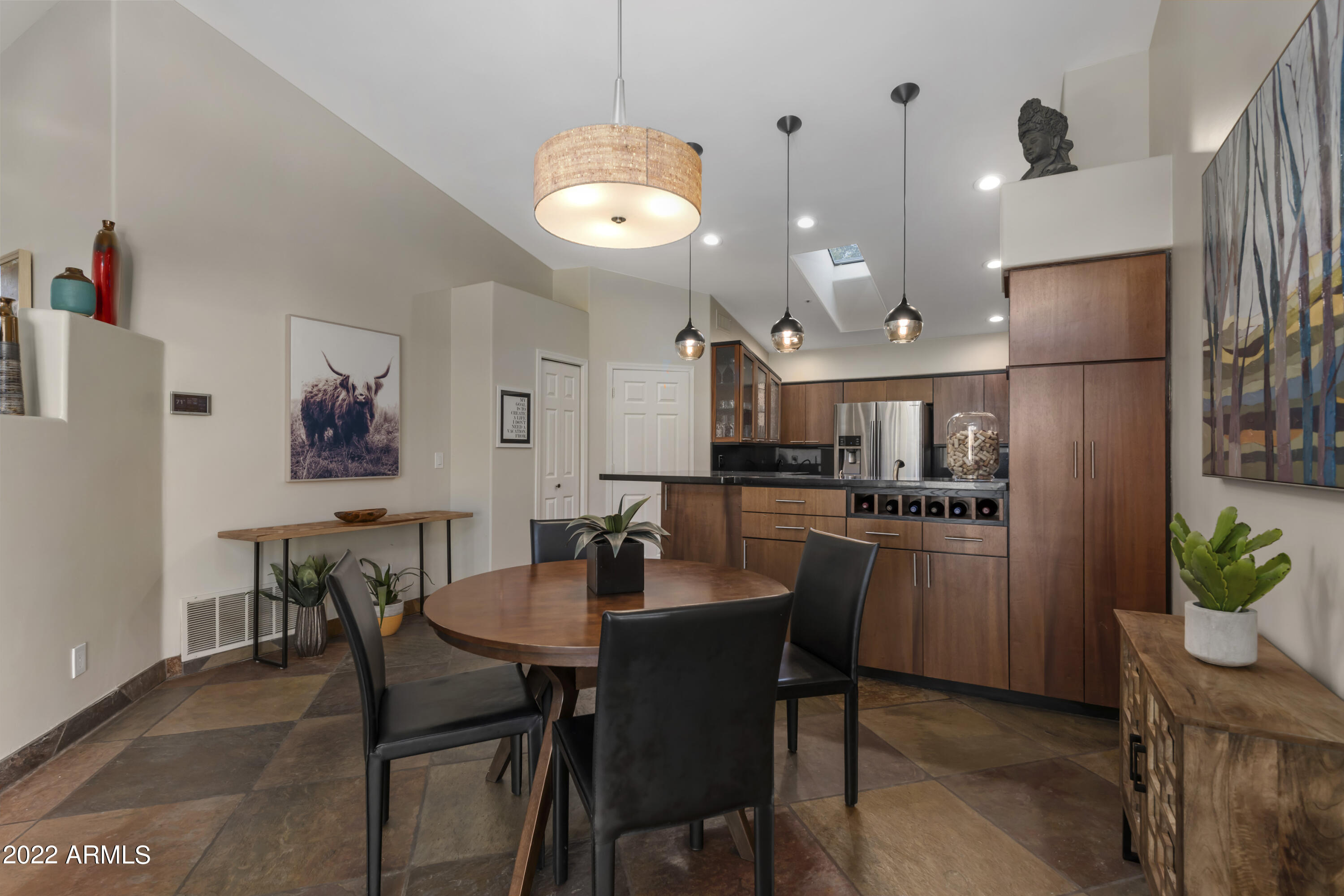 8756 E MUSTANG Trail