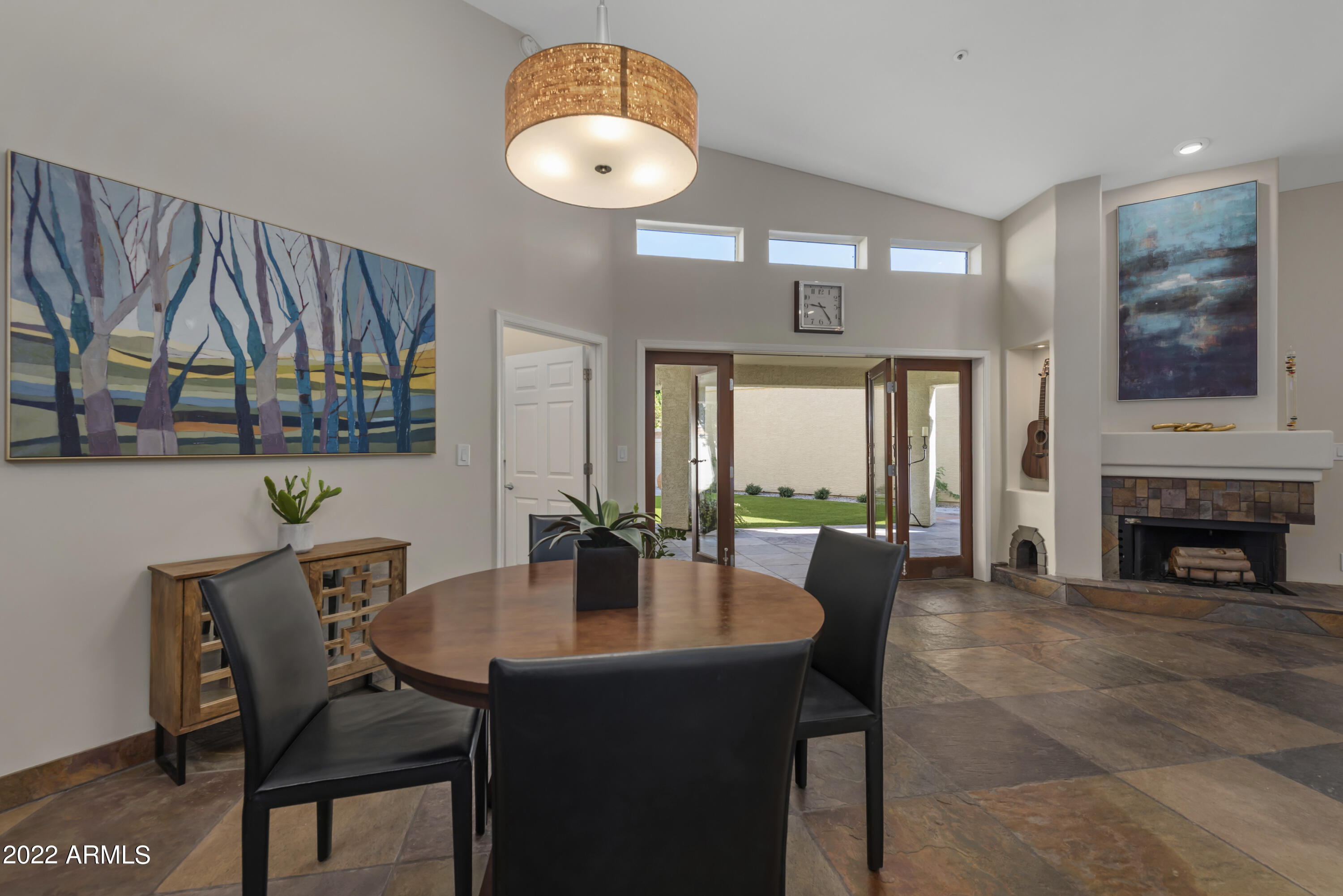 8756 E MUSTANG Trail