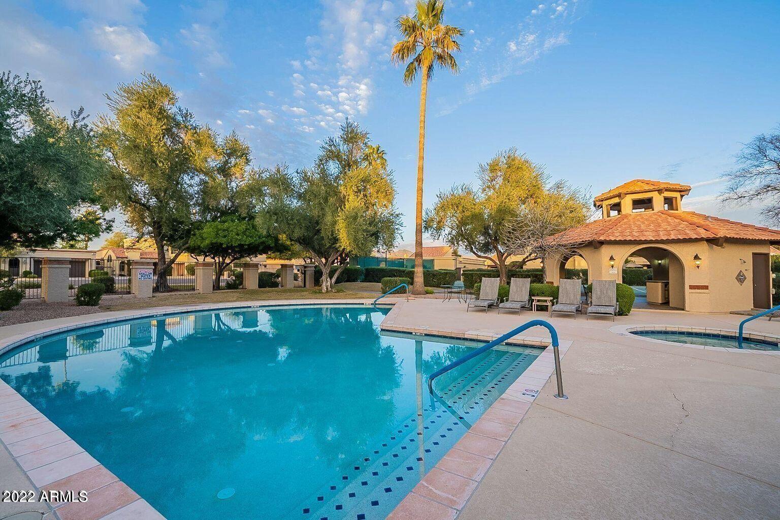 8756 E MUSTANG Trail