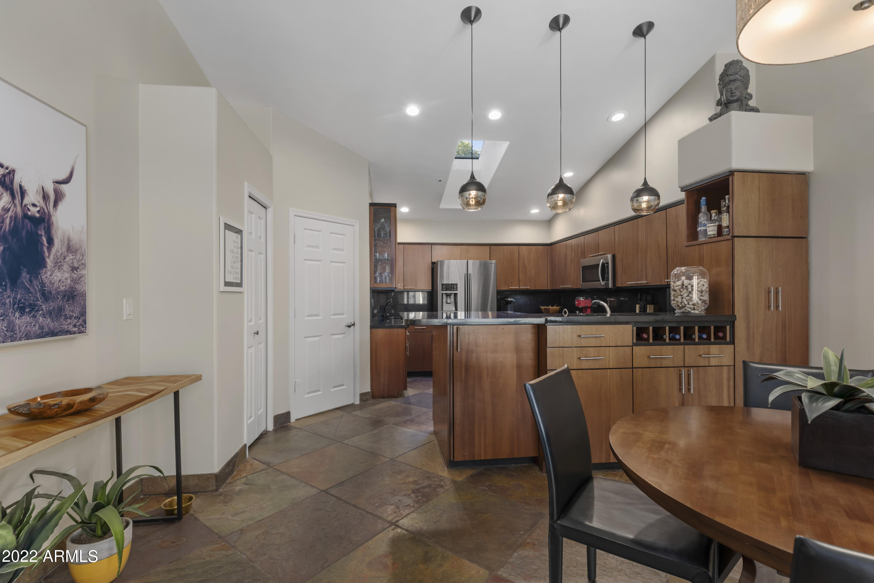 8756 E MUSTANG Trail