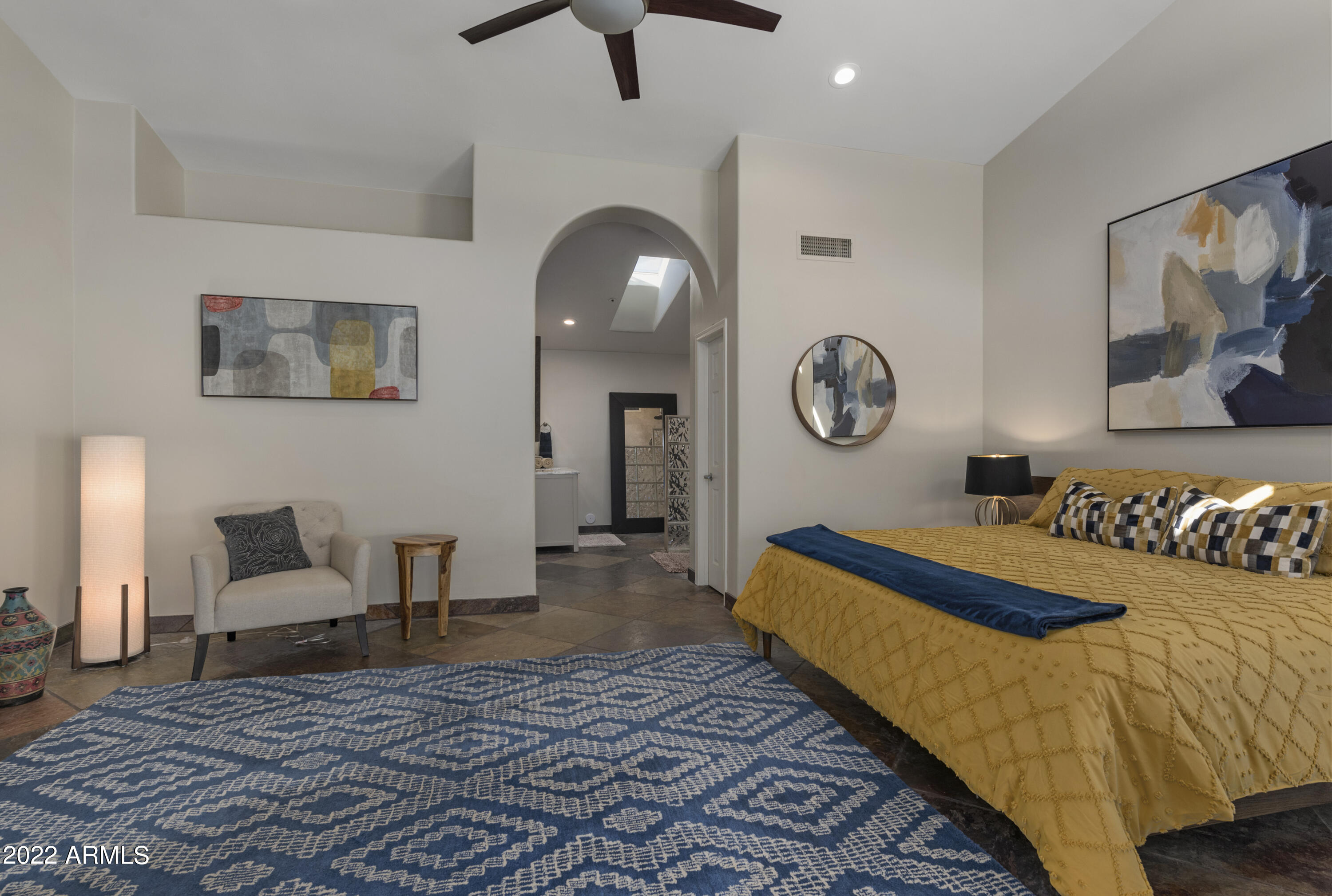 8756 E MUSTANG Trail