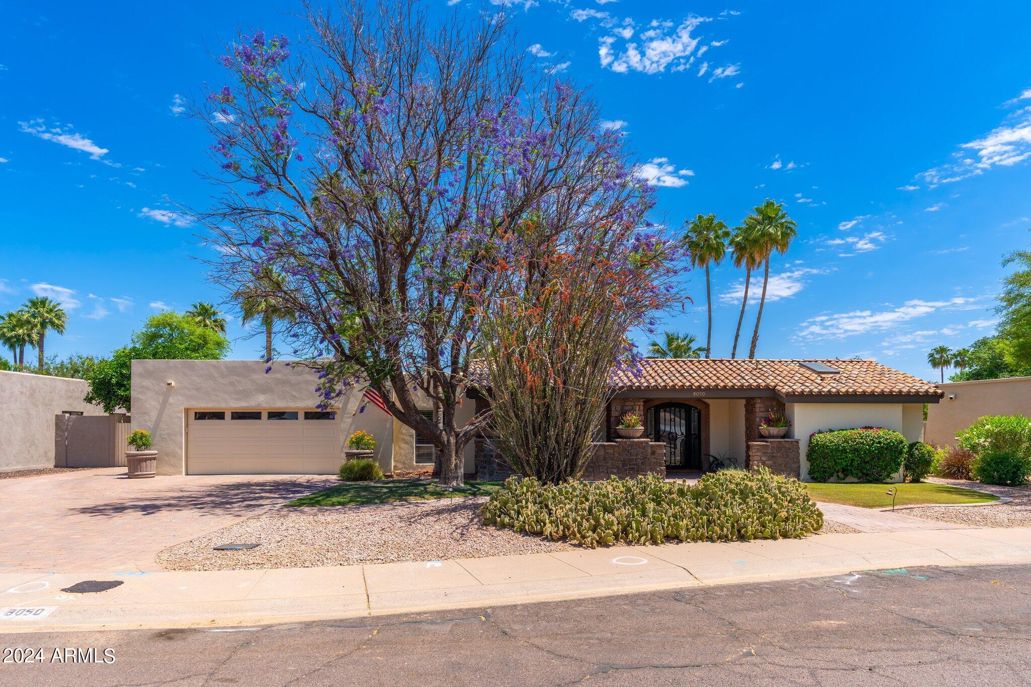 8050 E DEL MERCURIO Drive