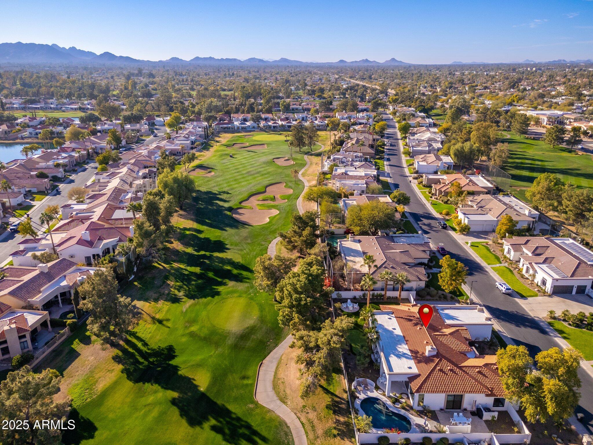 8327 E SUNNYSIDE Drive