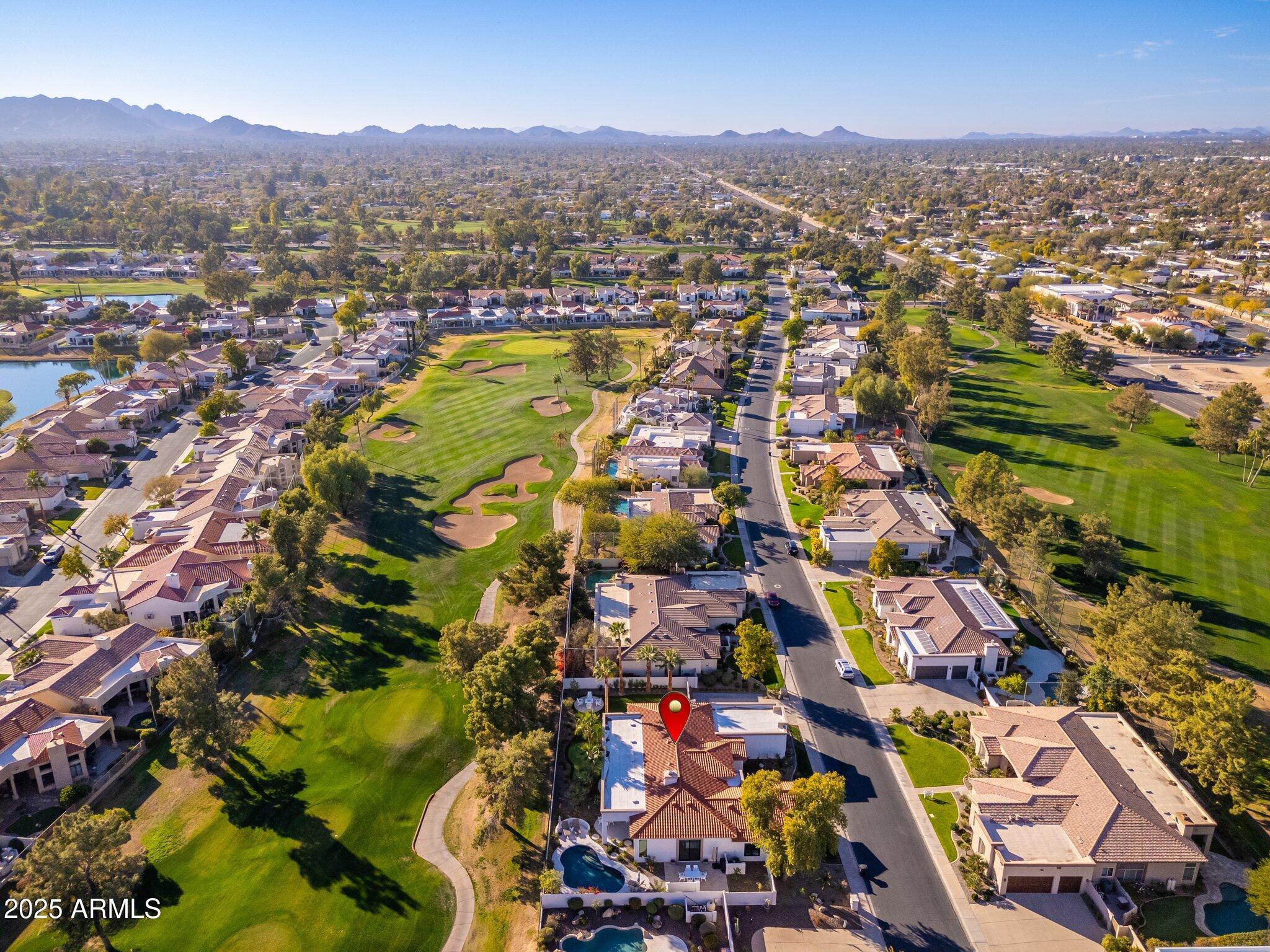 8327 E SUNNYSIDE Drive