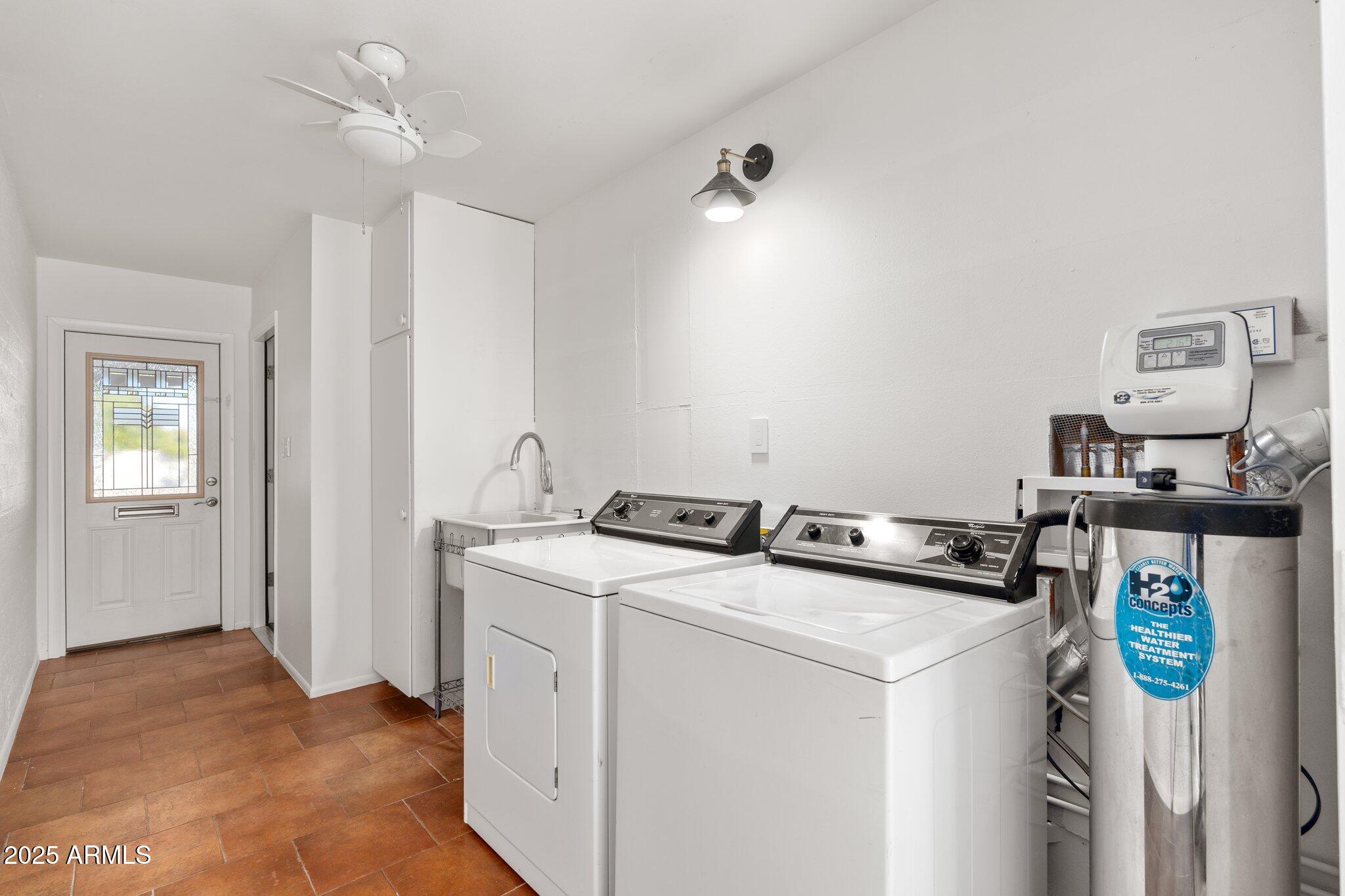 4818 N 76TH Place