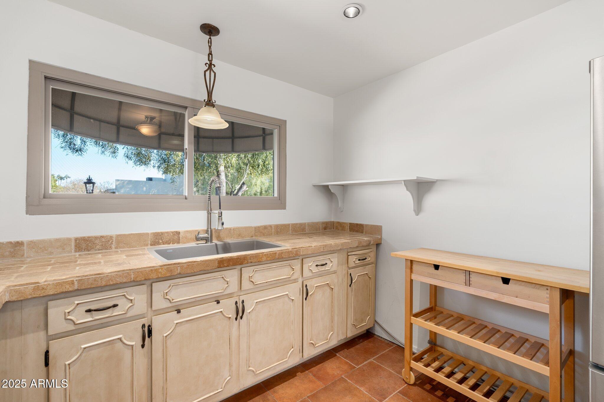 4818 N 76TH Place