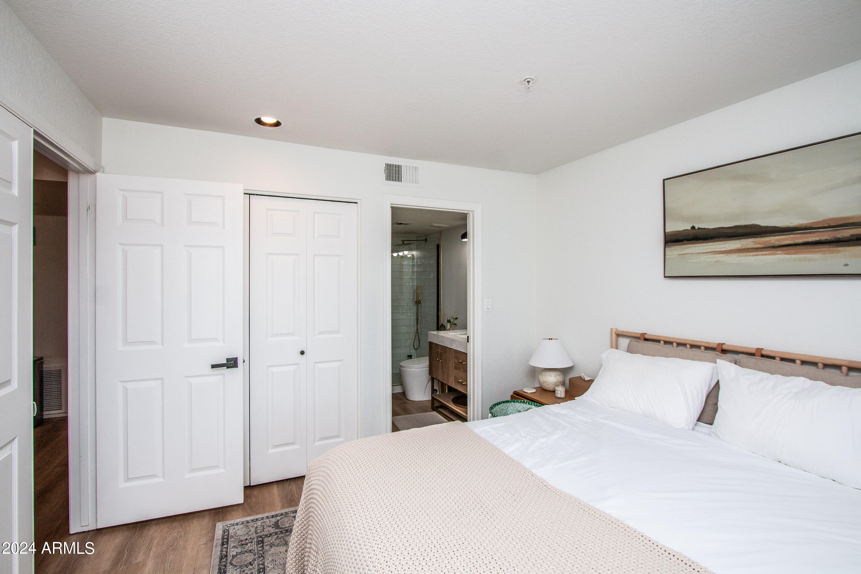 10080 E Mountainview Lake Drive, 206