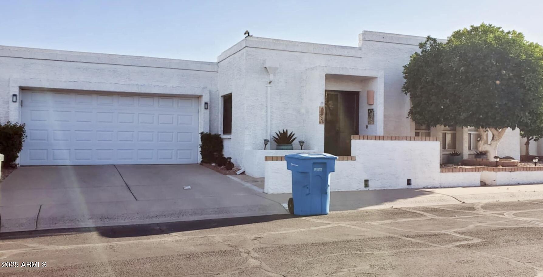 1026 E Michelle Drive
