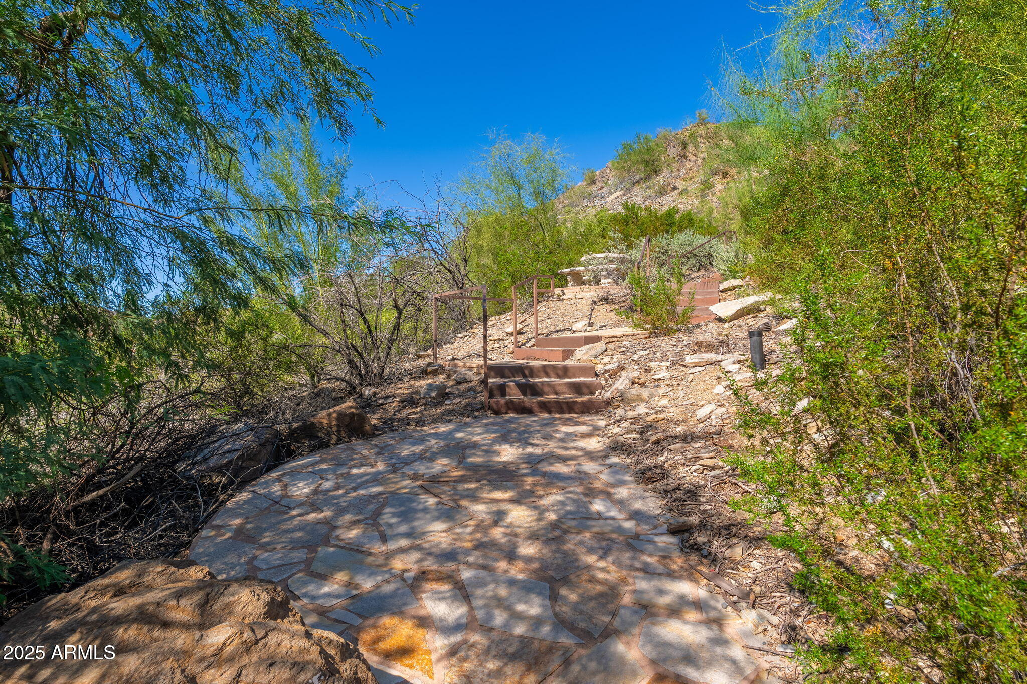 7557 N DREAMY DRAW Drive 219