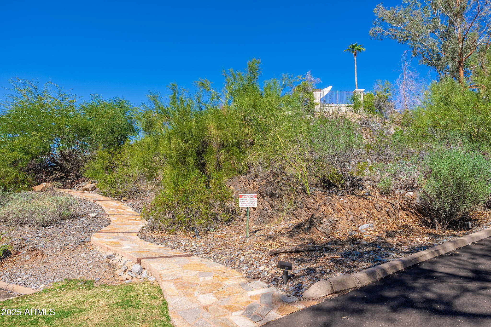 7557 N DREAMY DRAW Drive 219