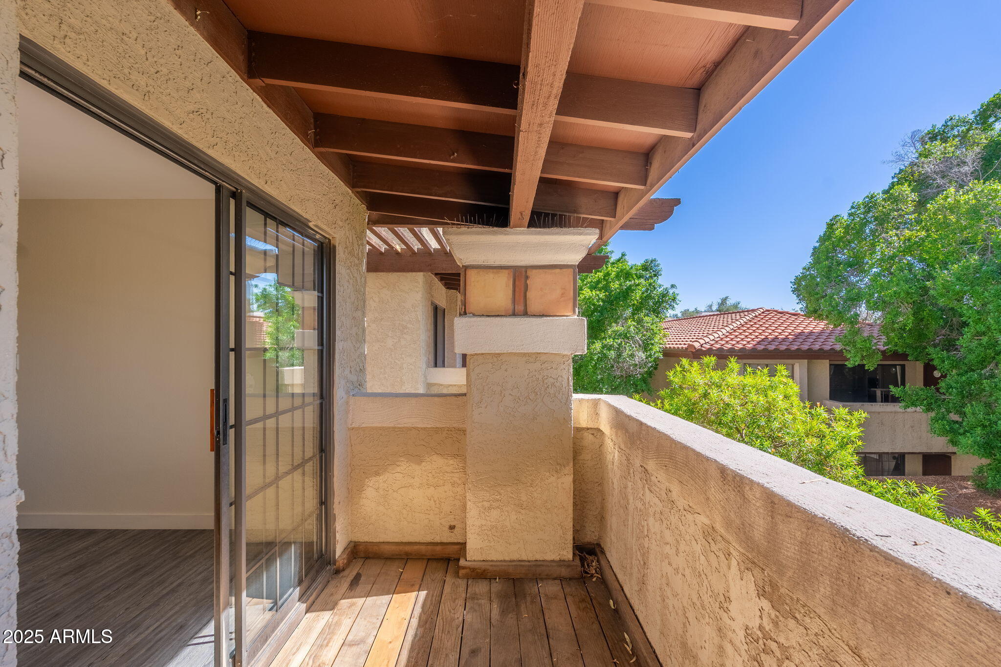 7557 N DREAMY DRAW Drive 219