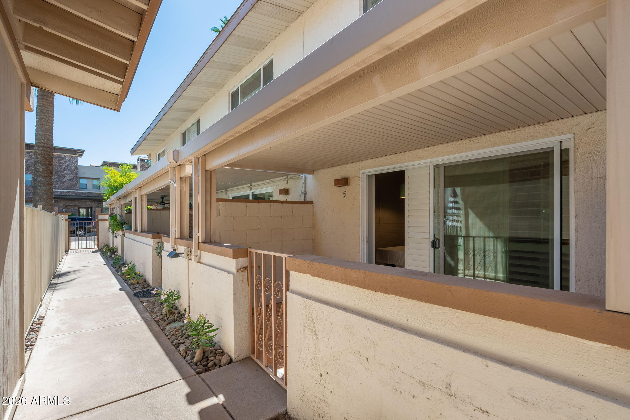 4848 N WOODMERE FAIRWAY 5