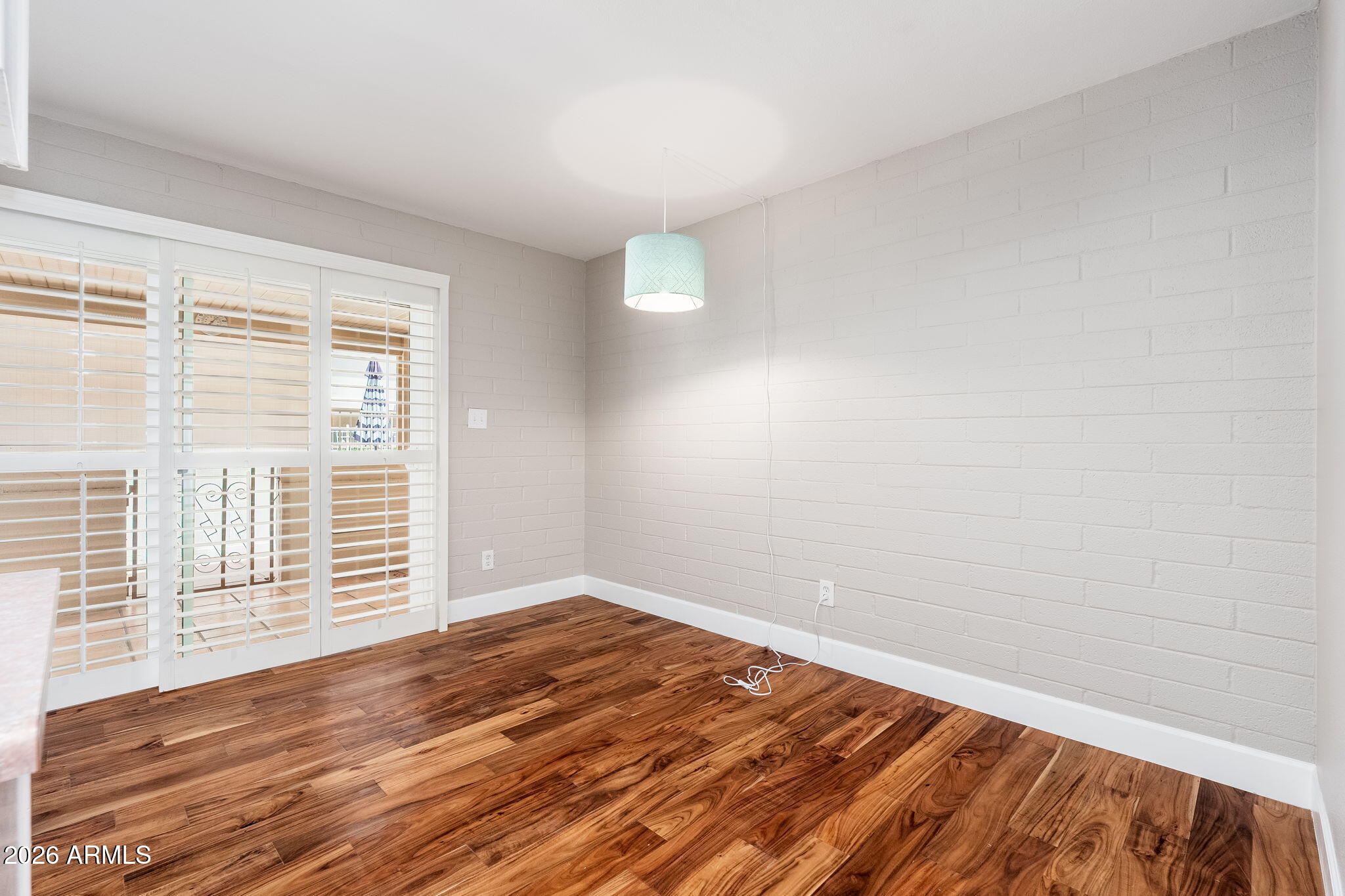 4848 N WOODMERE FAIRWAY 5